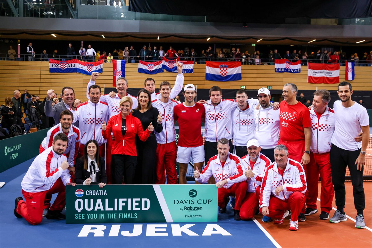 Croatia cruise into the Finals despite doubles blip