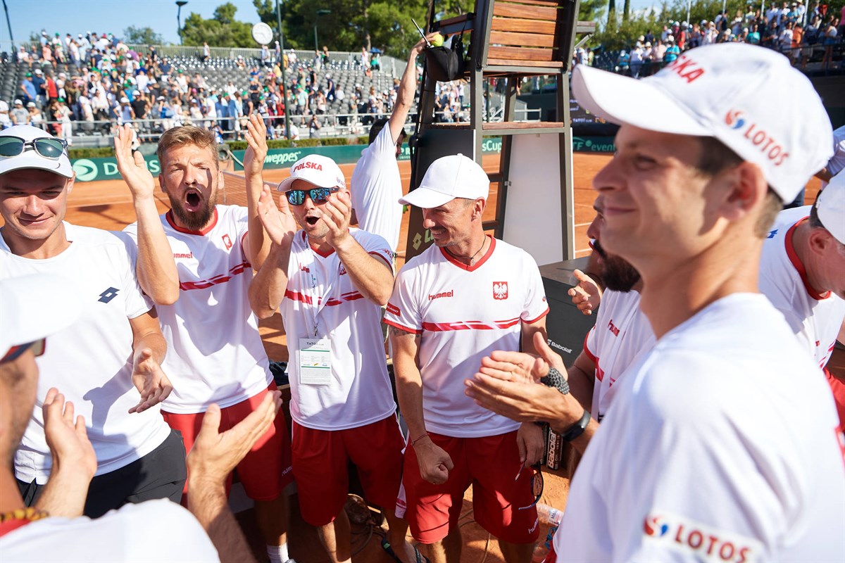 Poland's generation game pays off in Athens