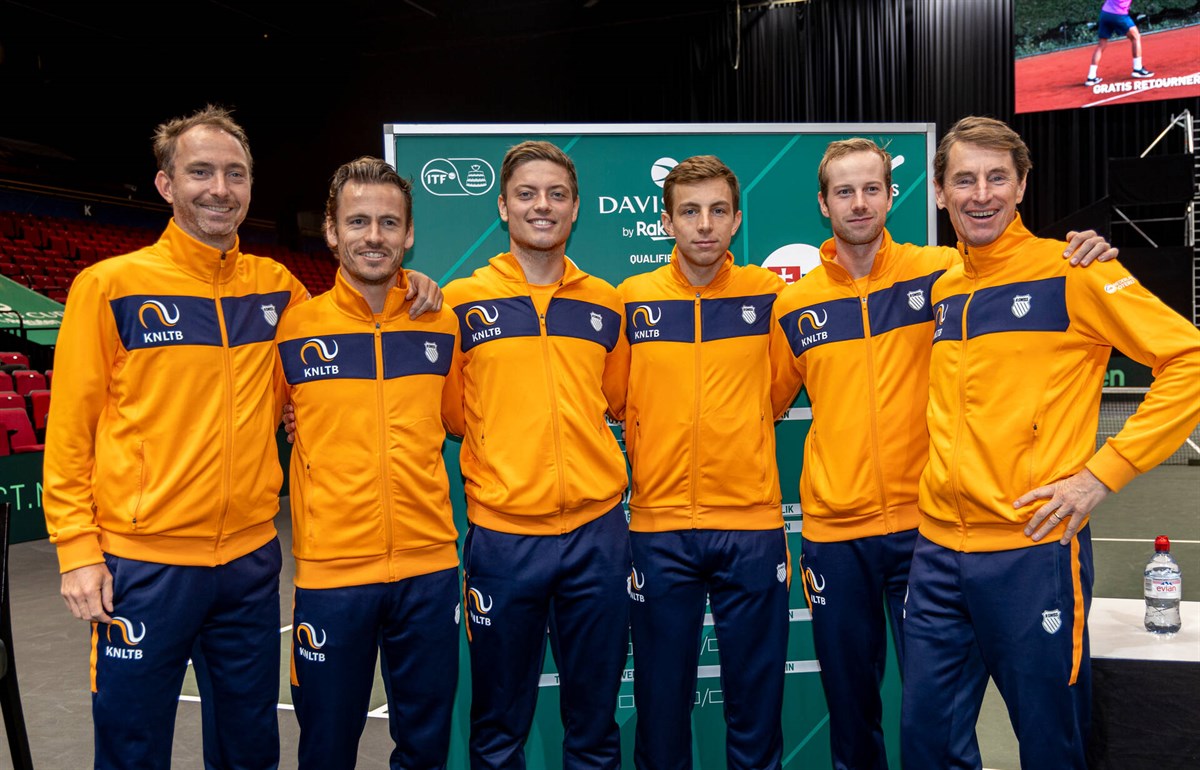Dutch remain confident despite Botic injury blow