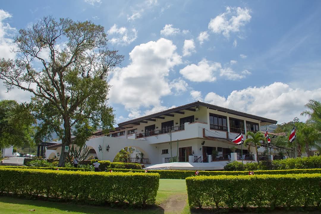 Costa Rica Country Club