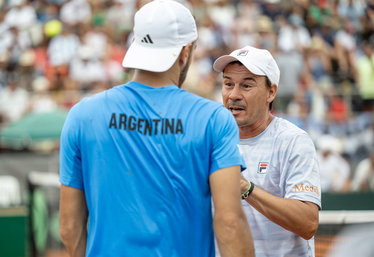 Guillermo Coria: “Vamos a guardar la formación hasta último momento, esto es ajedrez”