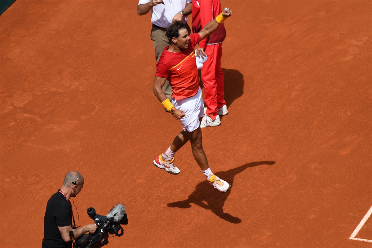 Ferrer y Nadal firman una remontada épica