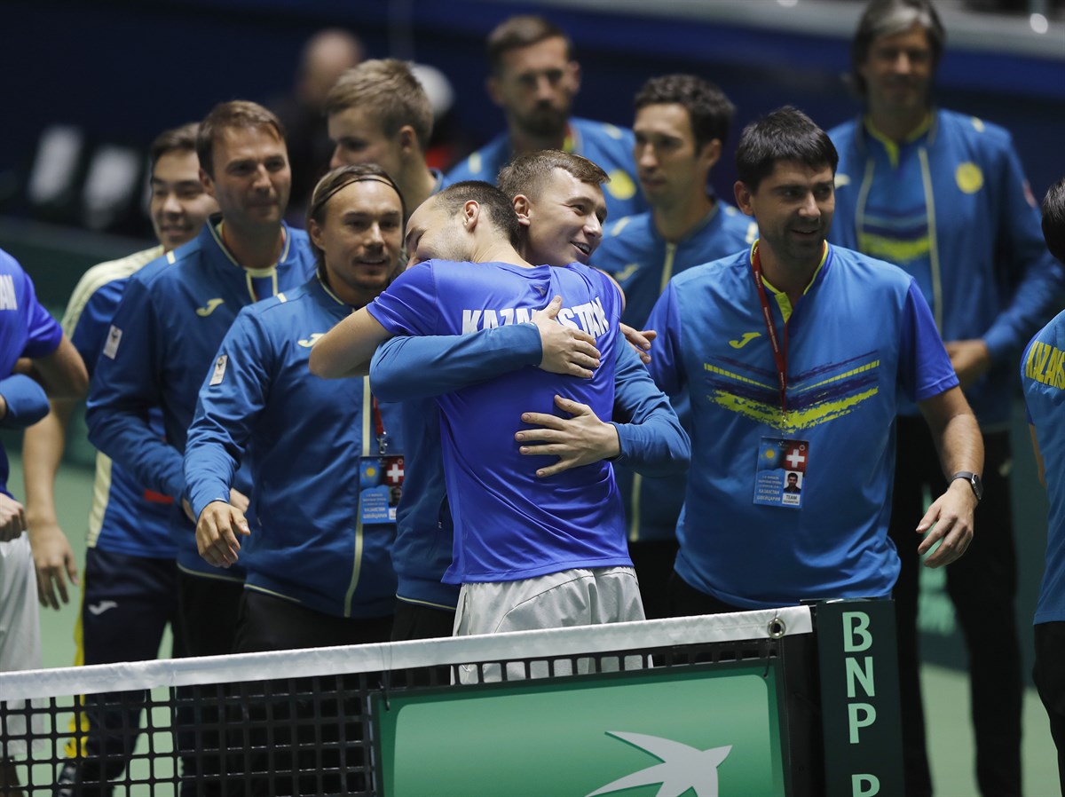 Kazajistán se mete en cuartos de final
