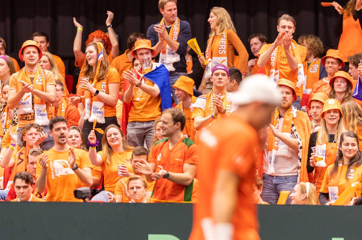 Netherlands in charge after "crazy" day in Groningen