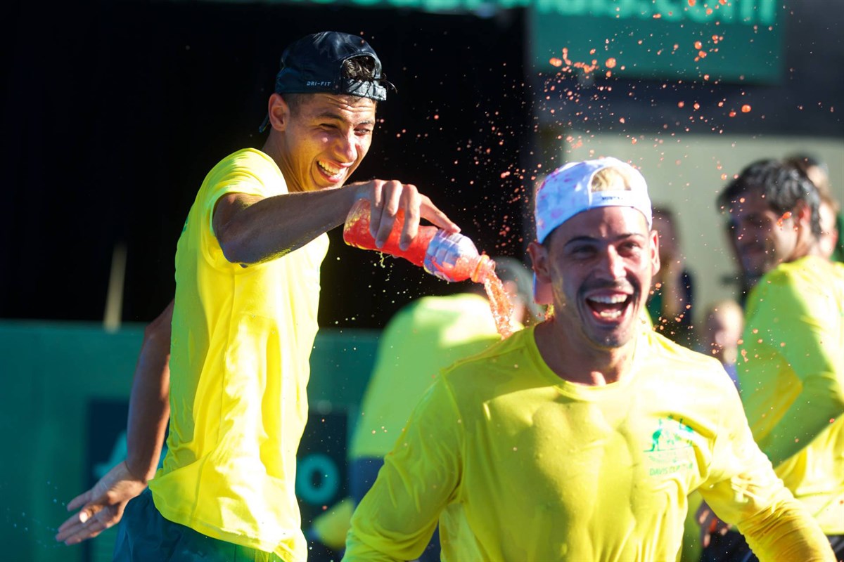 Australia va a Madrid con un invicto 4-0