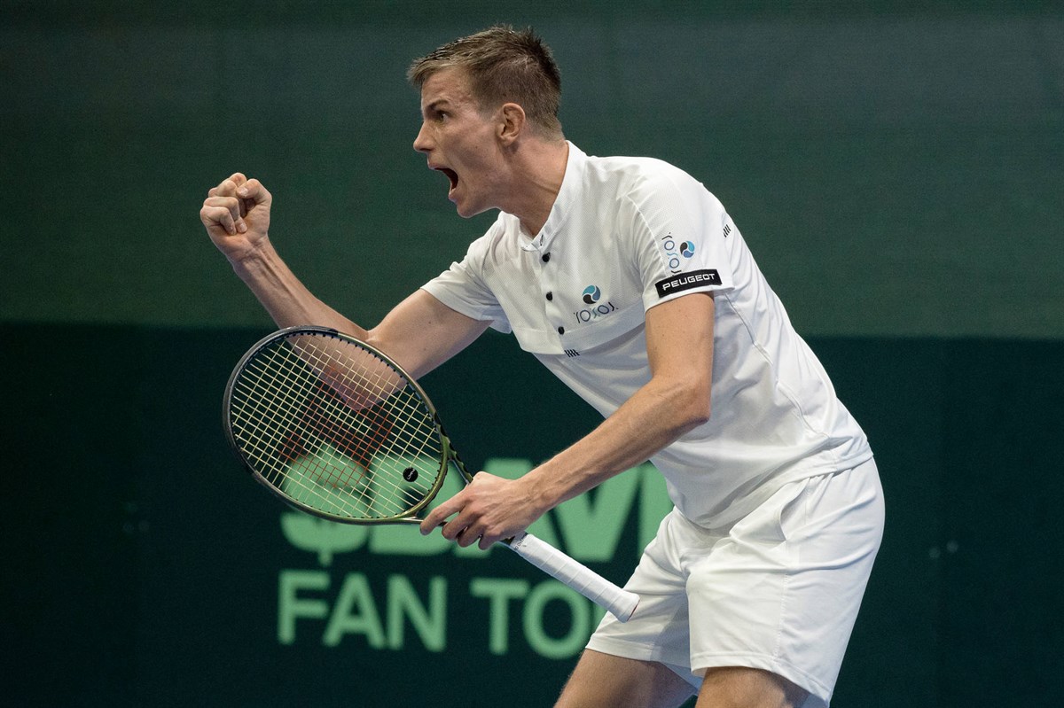 Horansky rises to the occasion as Slovakia surprise Italy