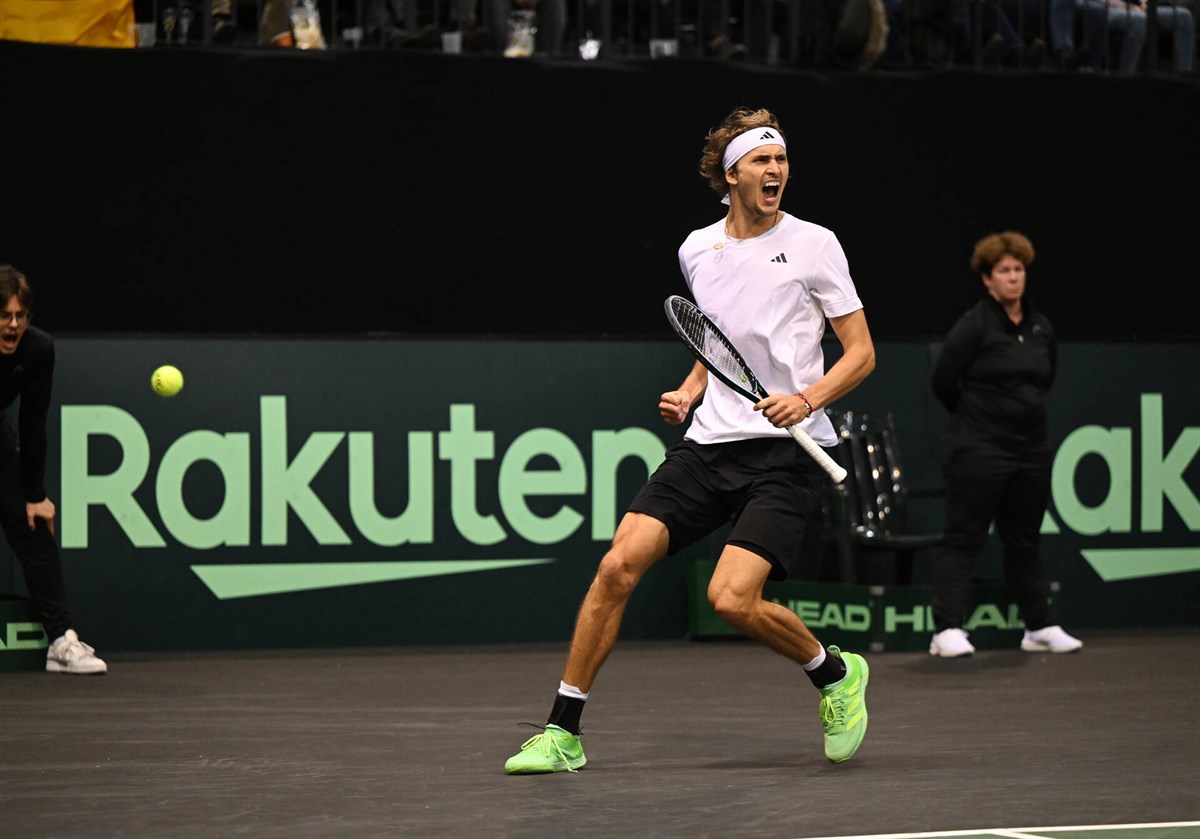 Zverev sees off Wawrinka as Germans step up a gear