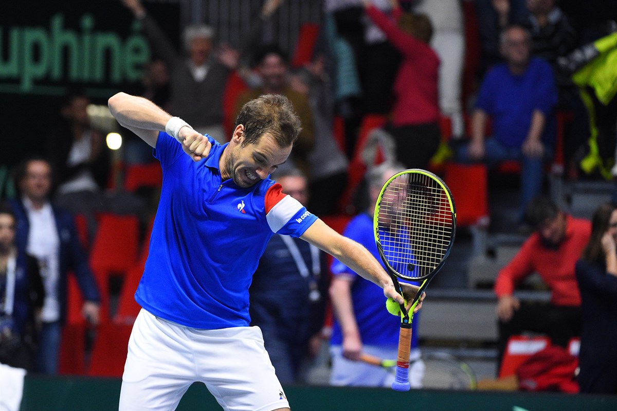 Wins for De Bakker and Gasquet leave it all square in Albertville