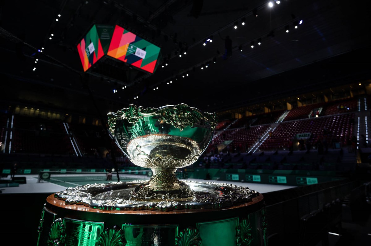Break Point: the story of the final four's glory bid