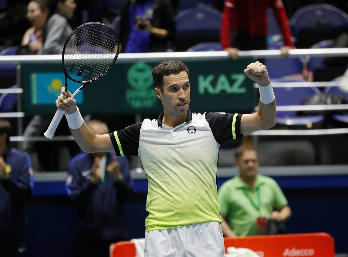 Kukushkin cruises as Kazakhstan tighten screw in Astana