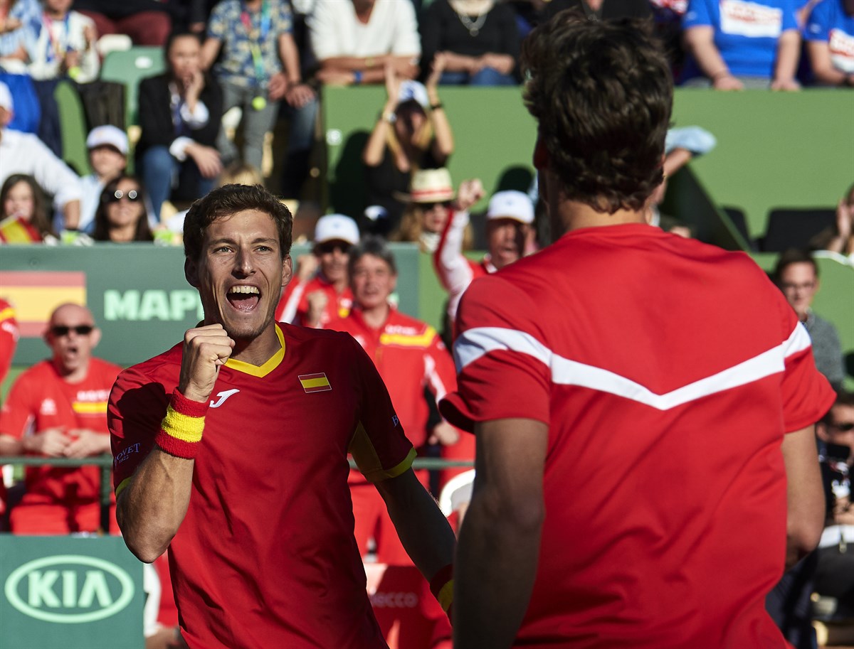 Ruthless Spain close in on victory in Marbella