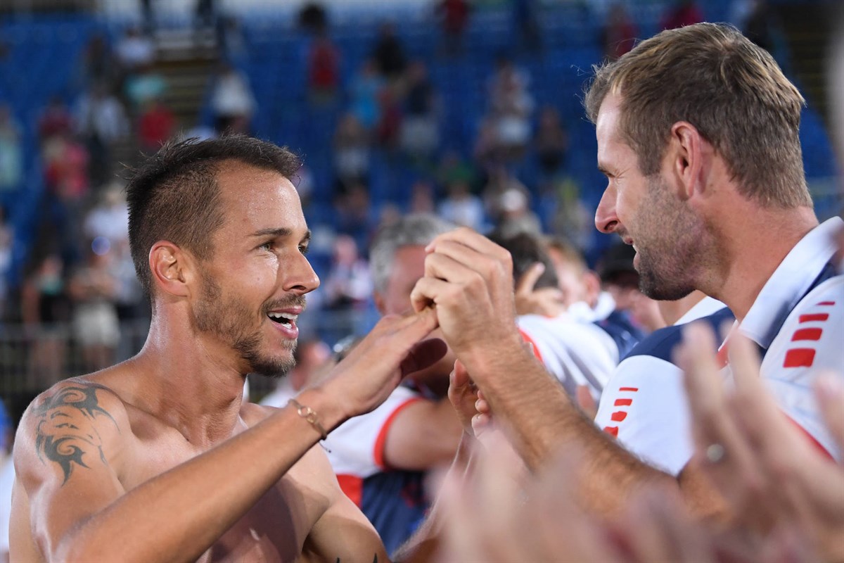 Rosol and Vesely complete Czech comeback