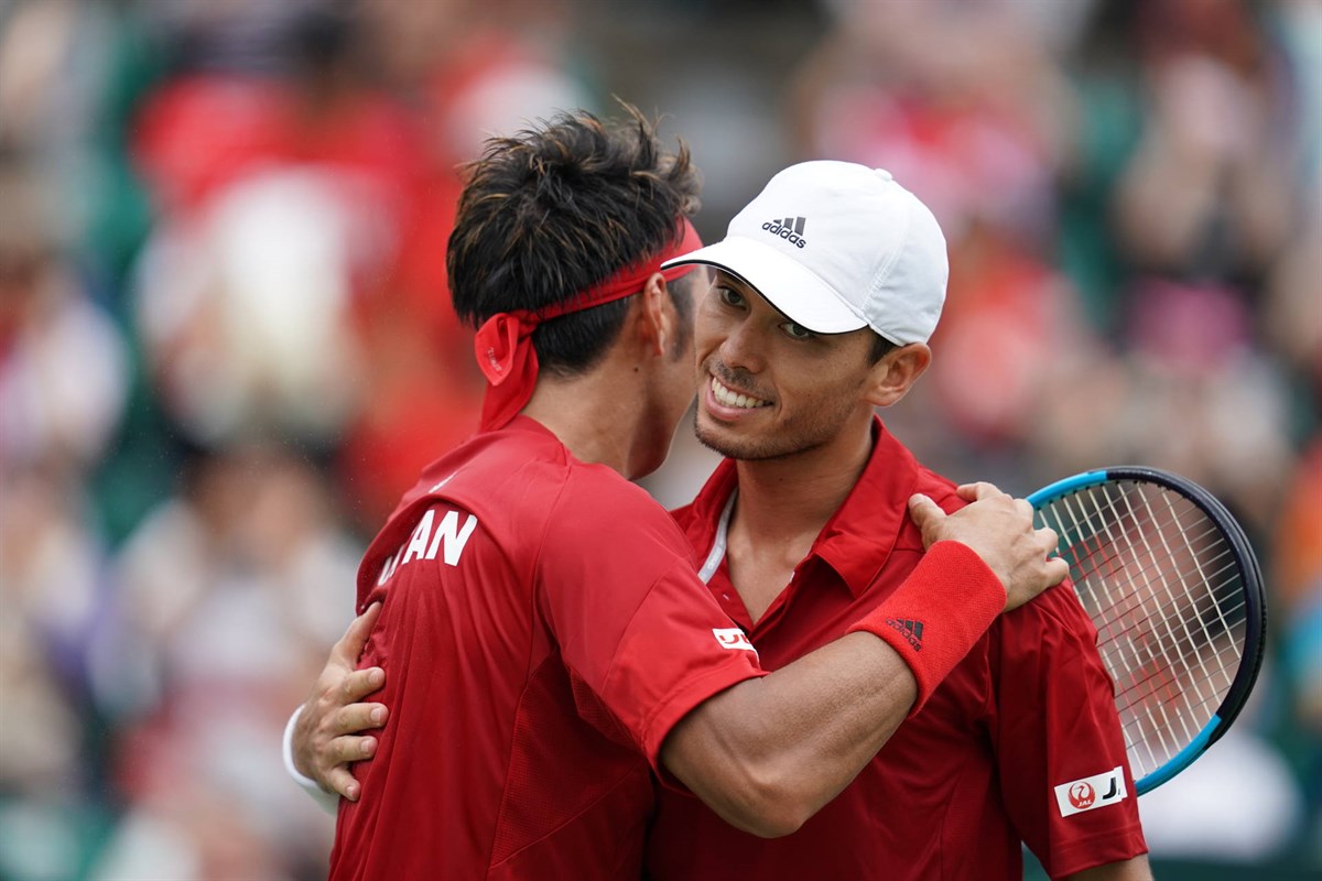 McLachlan and Uchiyama seal victory for Japan