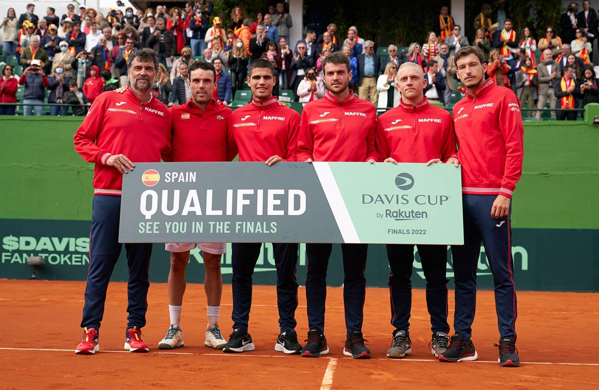 Spain overcome Romania to book place in 2022 Finals