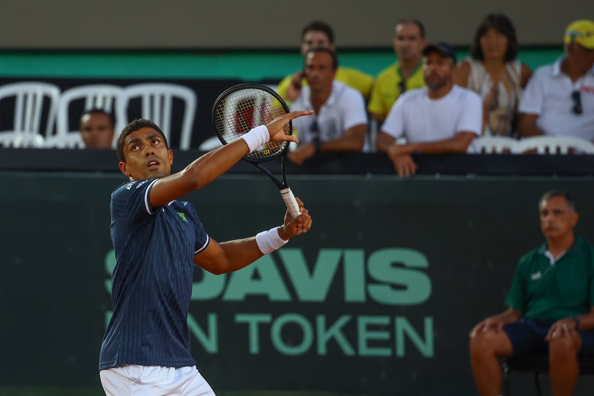 Monteiro mantiene a Brasil con chances