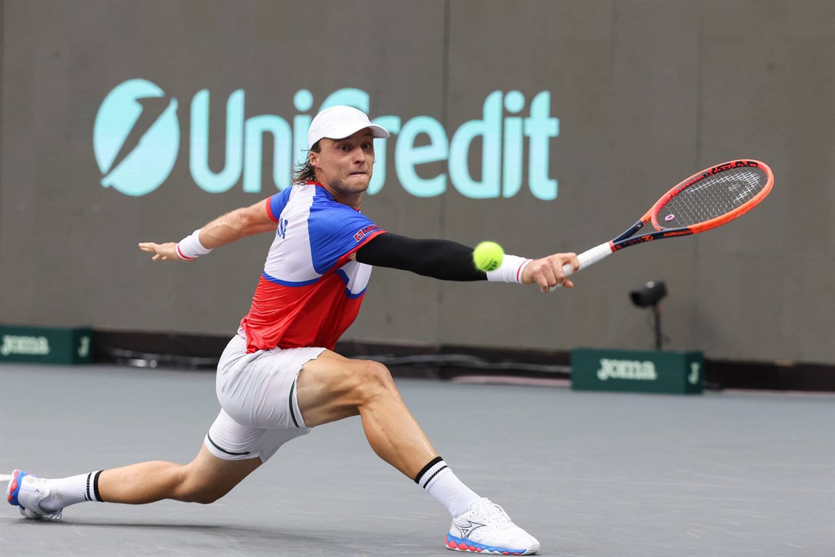 Davis Cup Finals Group Stage Preview: Slovakia v Chile
