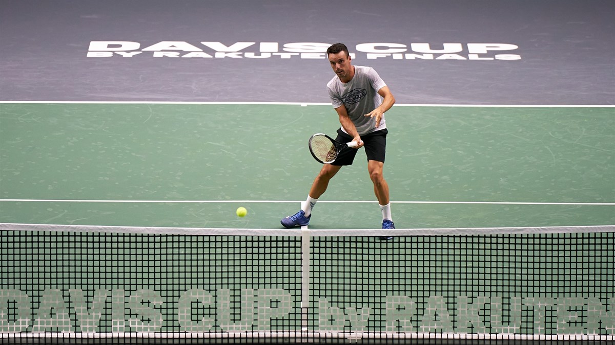 Home comforts provide extra motivation for Bautista Agut