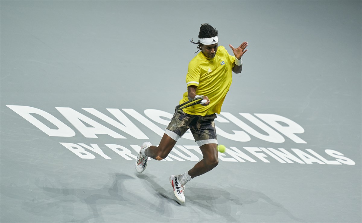 Ymer brothers lead Sweden to victory over Canada