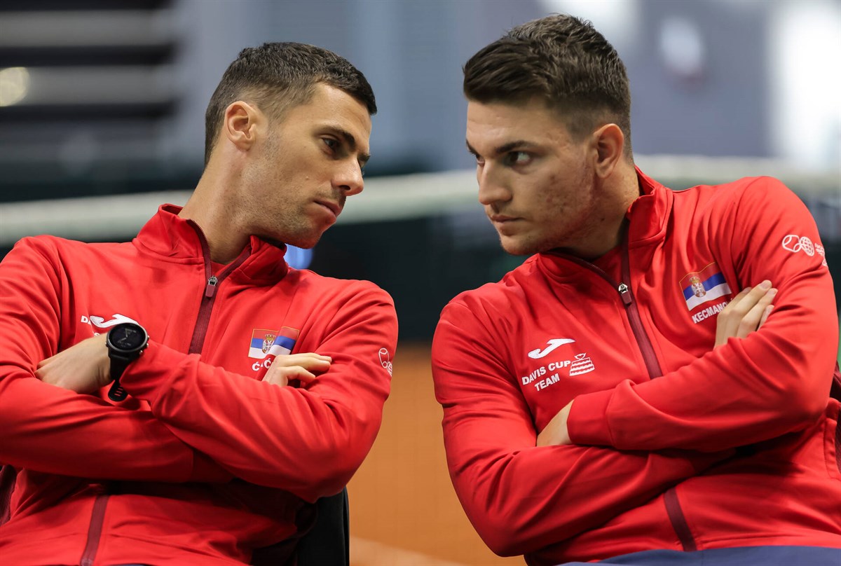 Serbia quiere festejar un nuevo triunfo en su regreso a casa de la Copa Davis