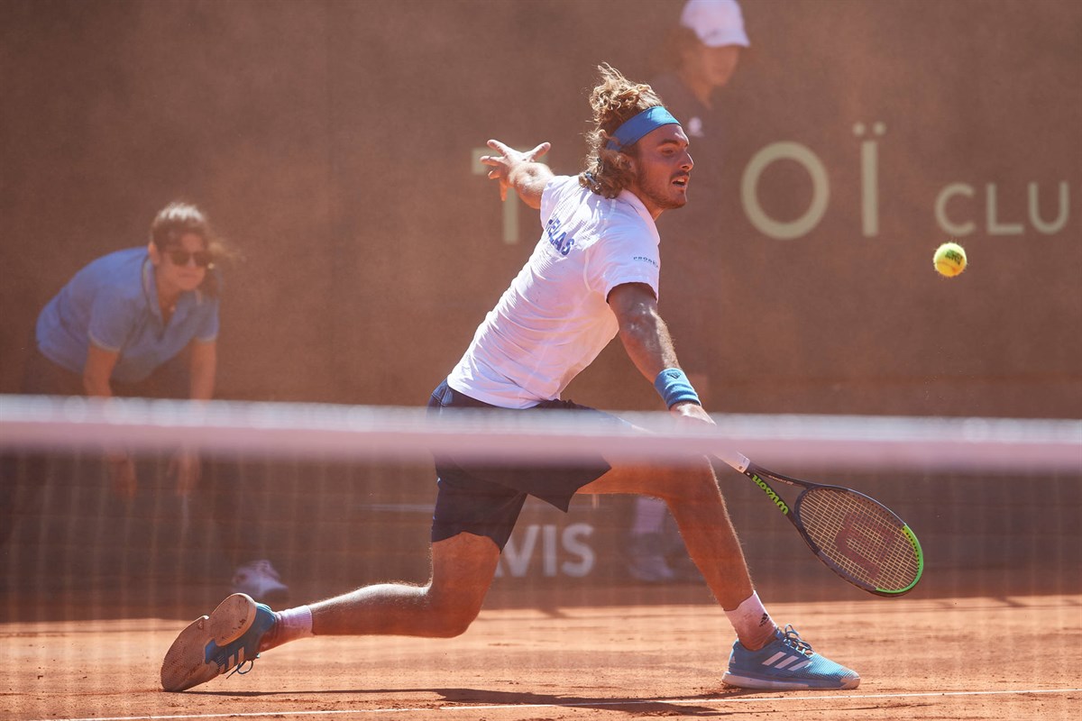 Tsitsipas eyes play-offs after Greece promotion