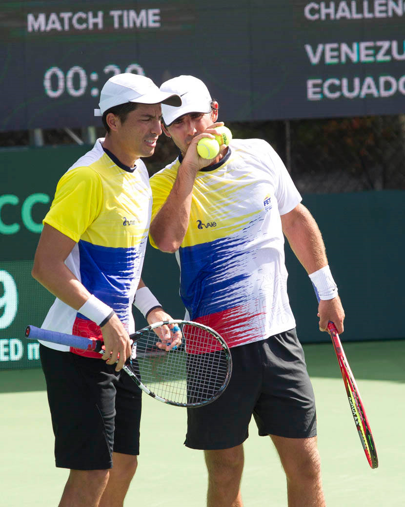 Ecuador da un paso de gigante en el torneo