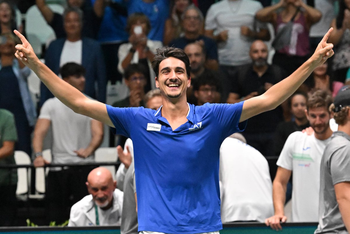 Sonego delights home crowds in Bologna