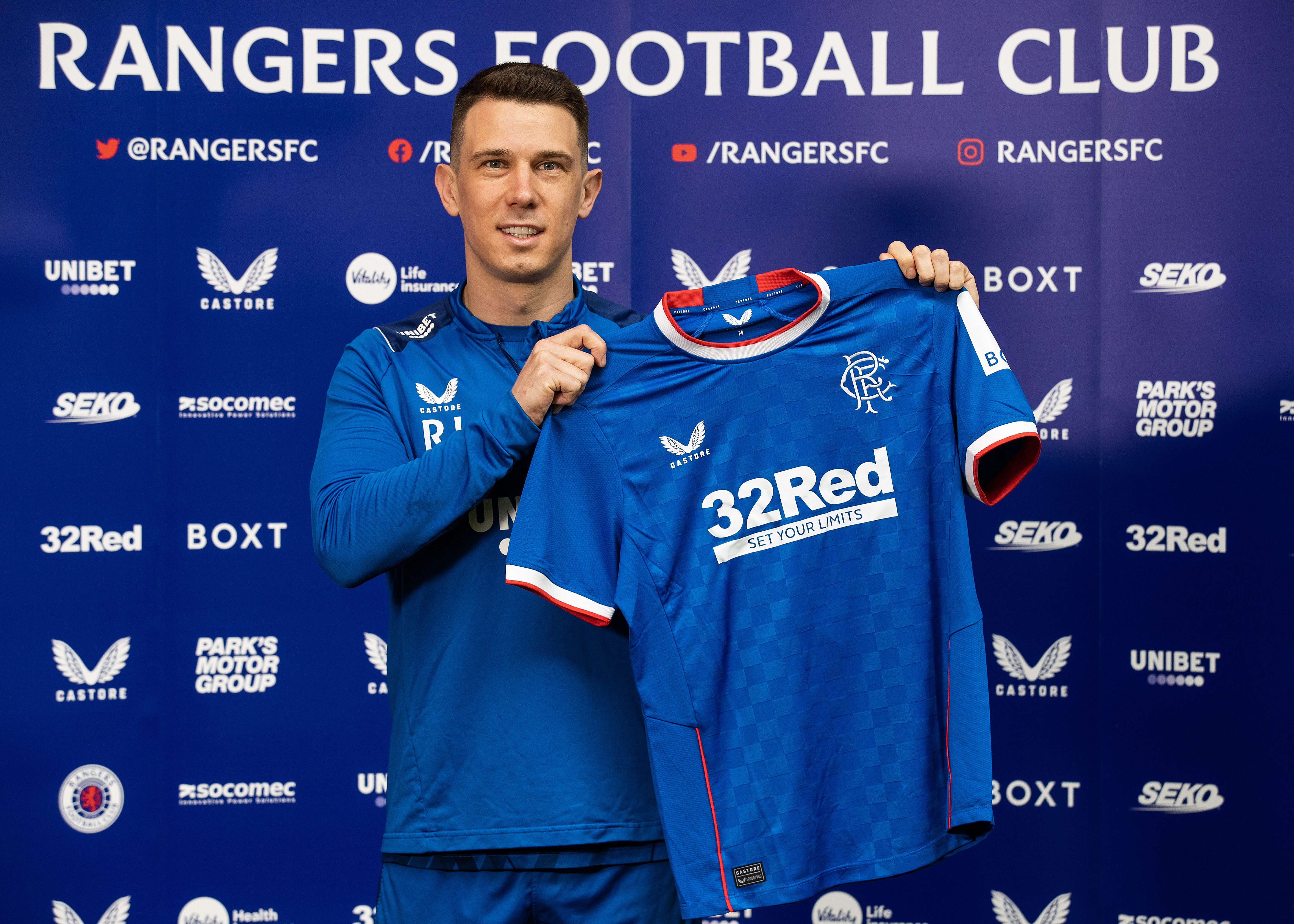 Ryan Jack Signs Contract Extension | Rangers Football Club