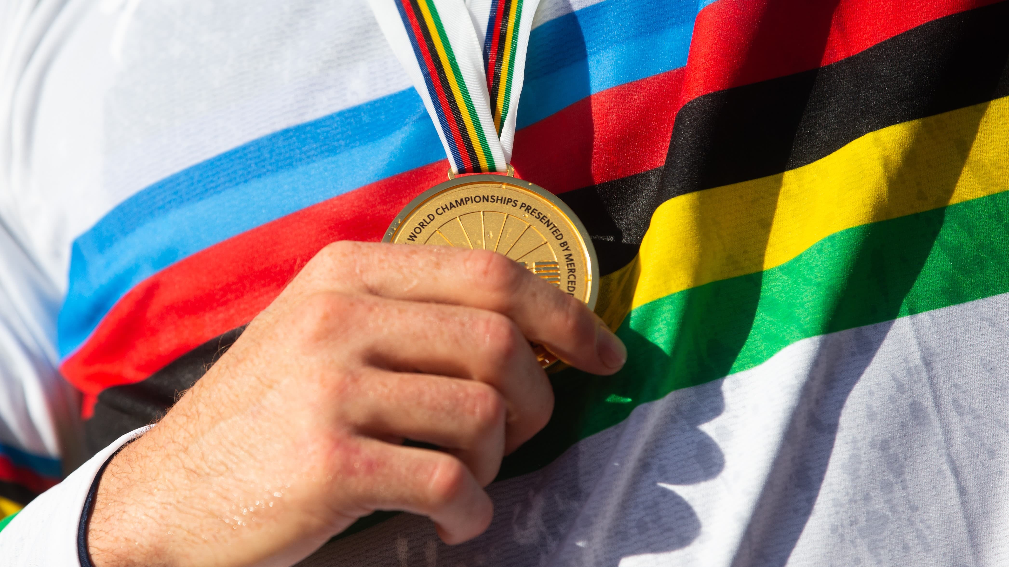 【コレクション】2015年UCI世界選手権優勝サイン入りジャージ Santini X UCI | UCI