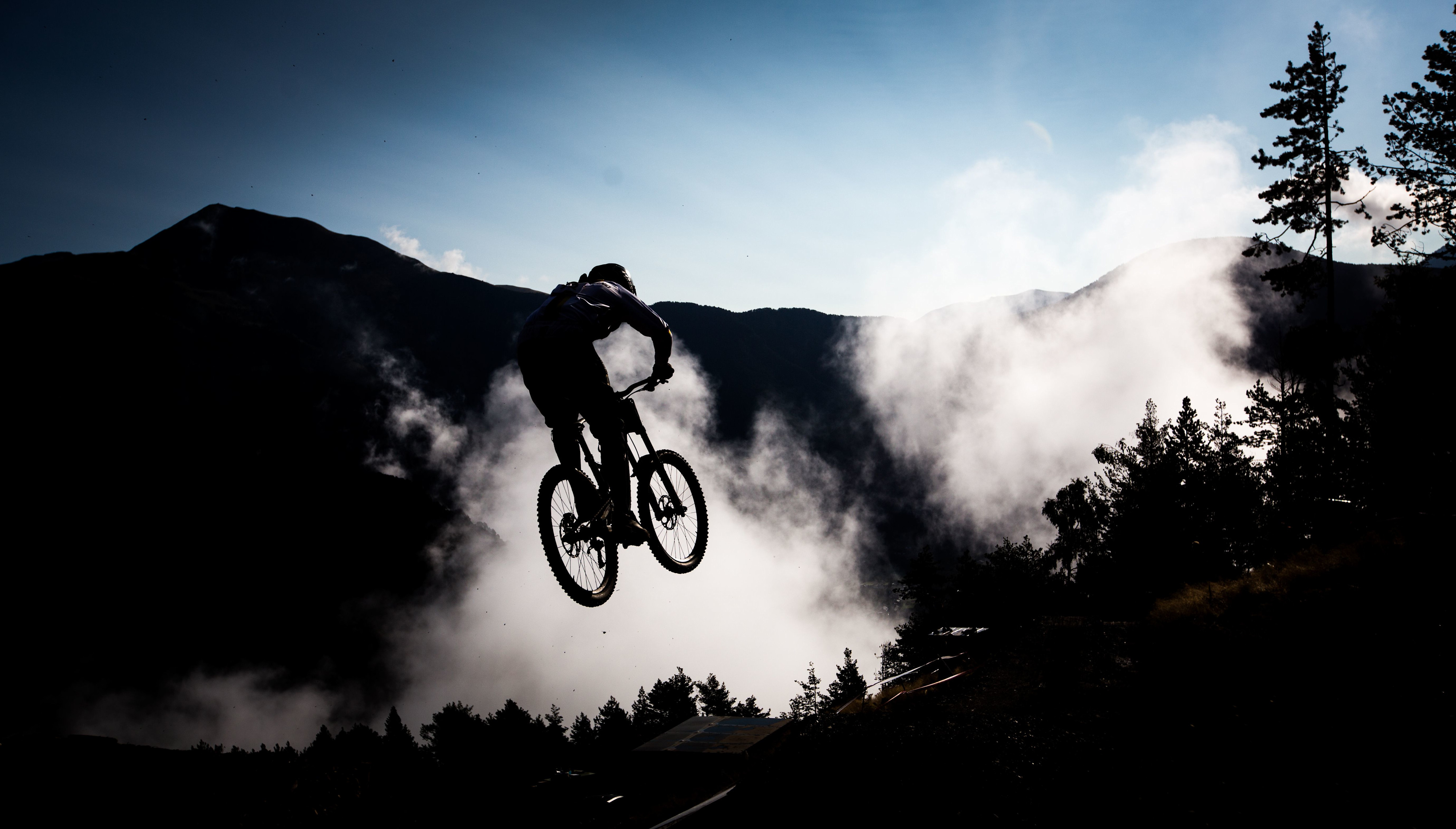 UCI MOUNTAIN BIKE WORLD CUP – XCO/XCC/DHI
