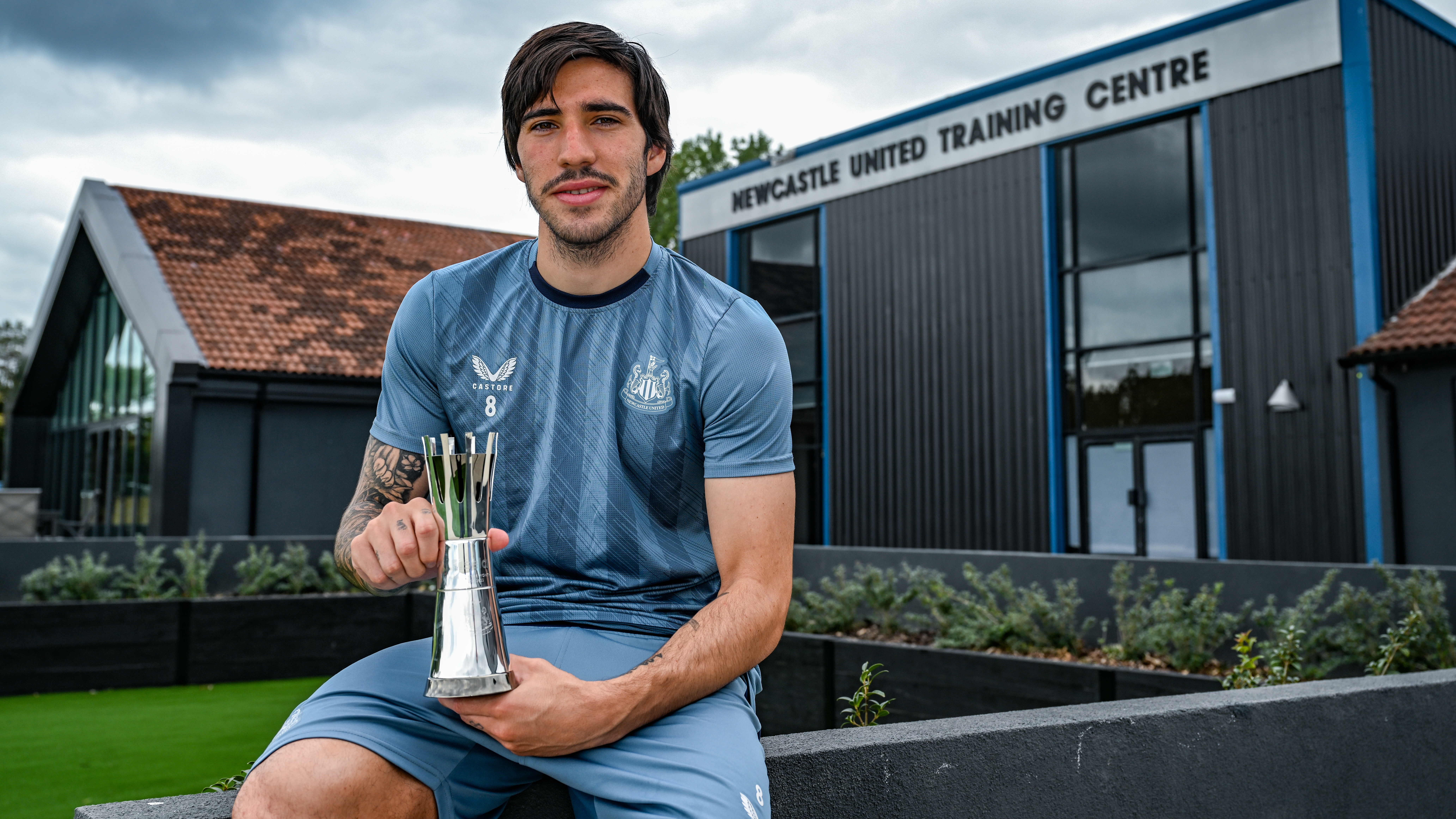 sandro-tonali-award
