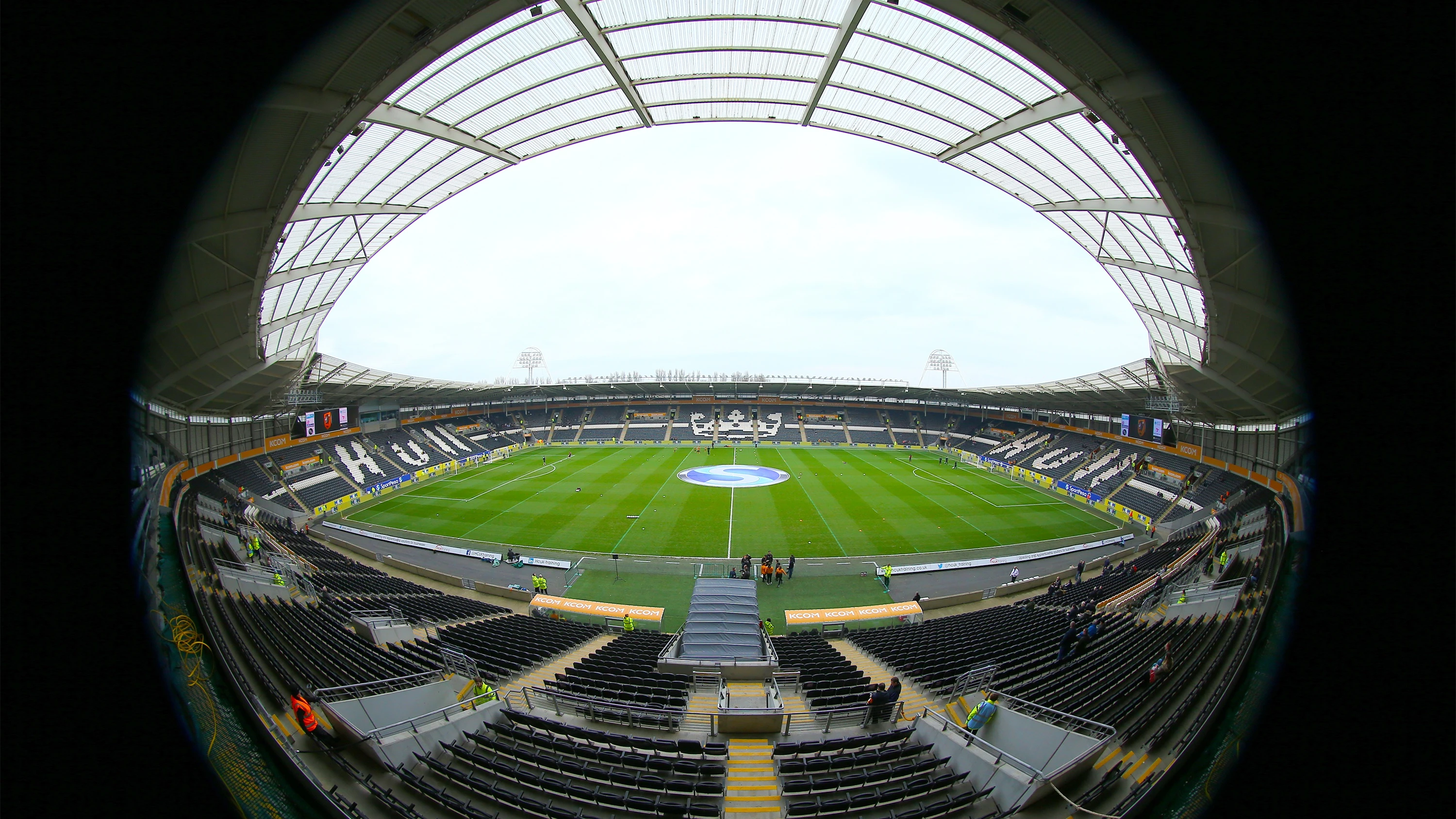 hull-city-kcom-stadium