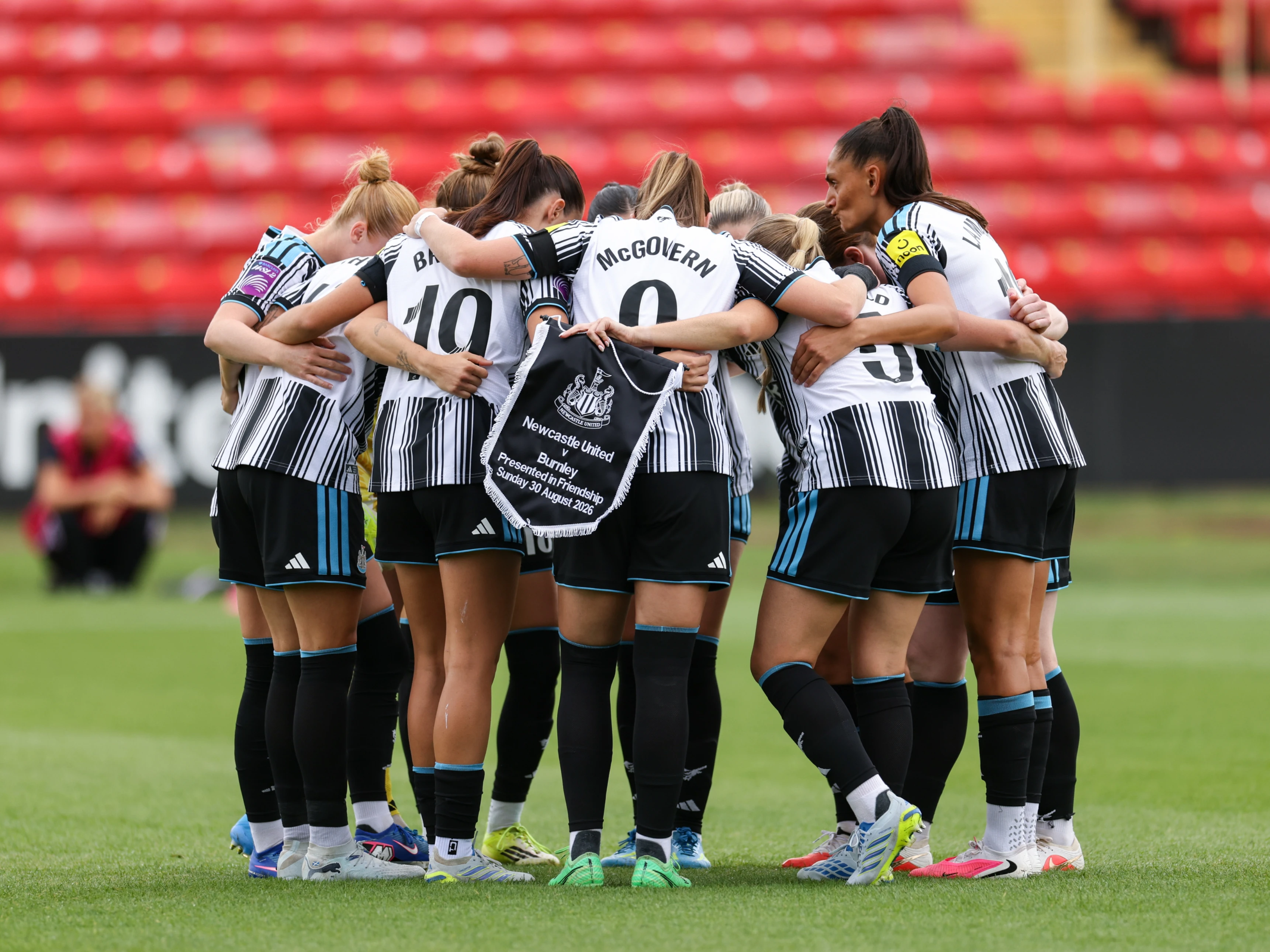 Women fixture header