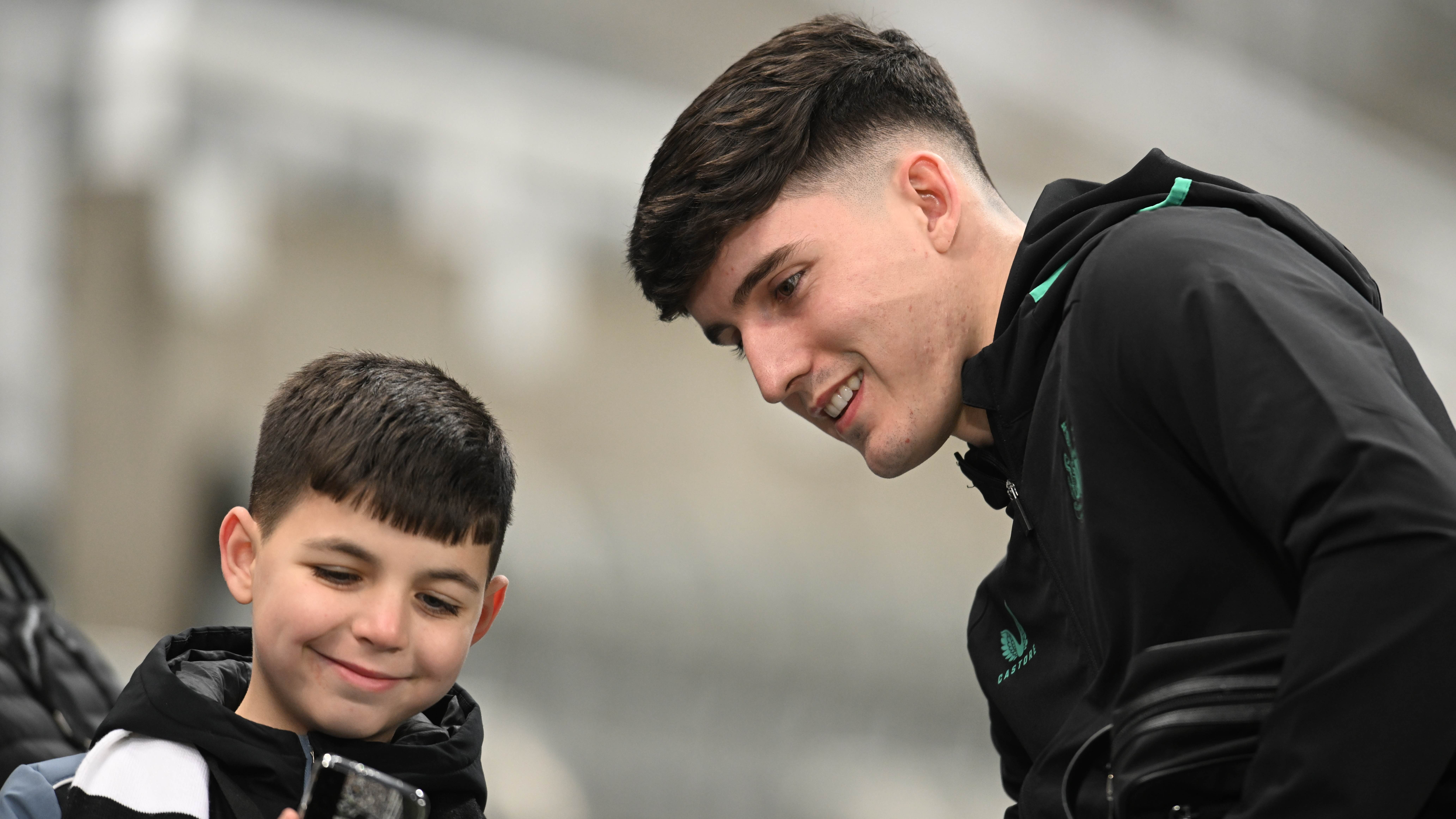 tino-livramento-arrives-man-united