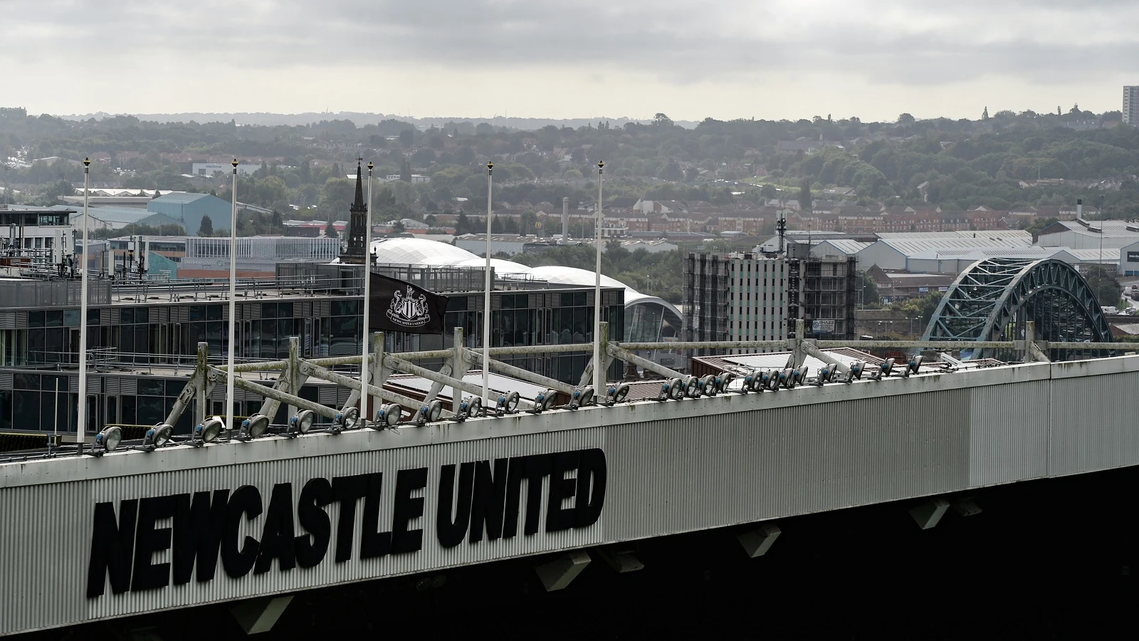 newcastle-united-flag-half-mast