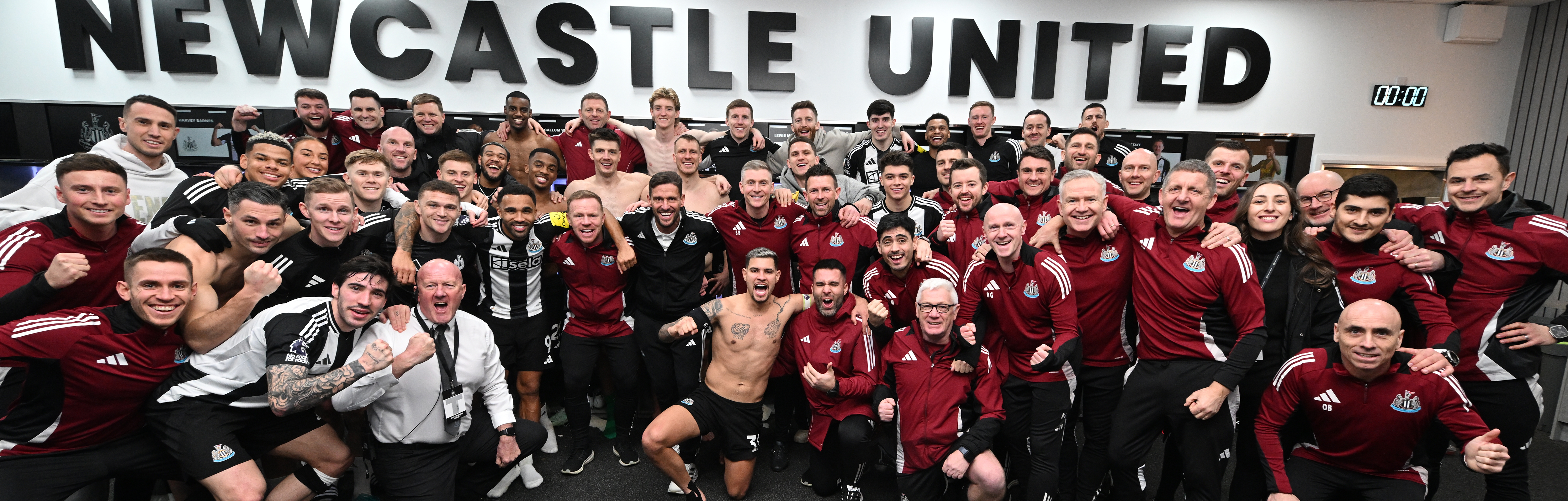 Newcastle v Forest Match Centre Image