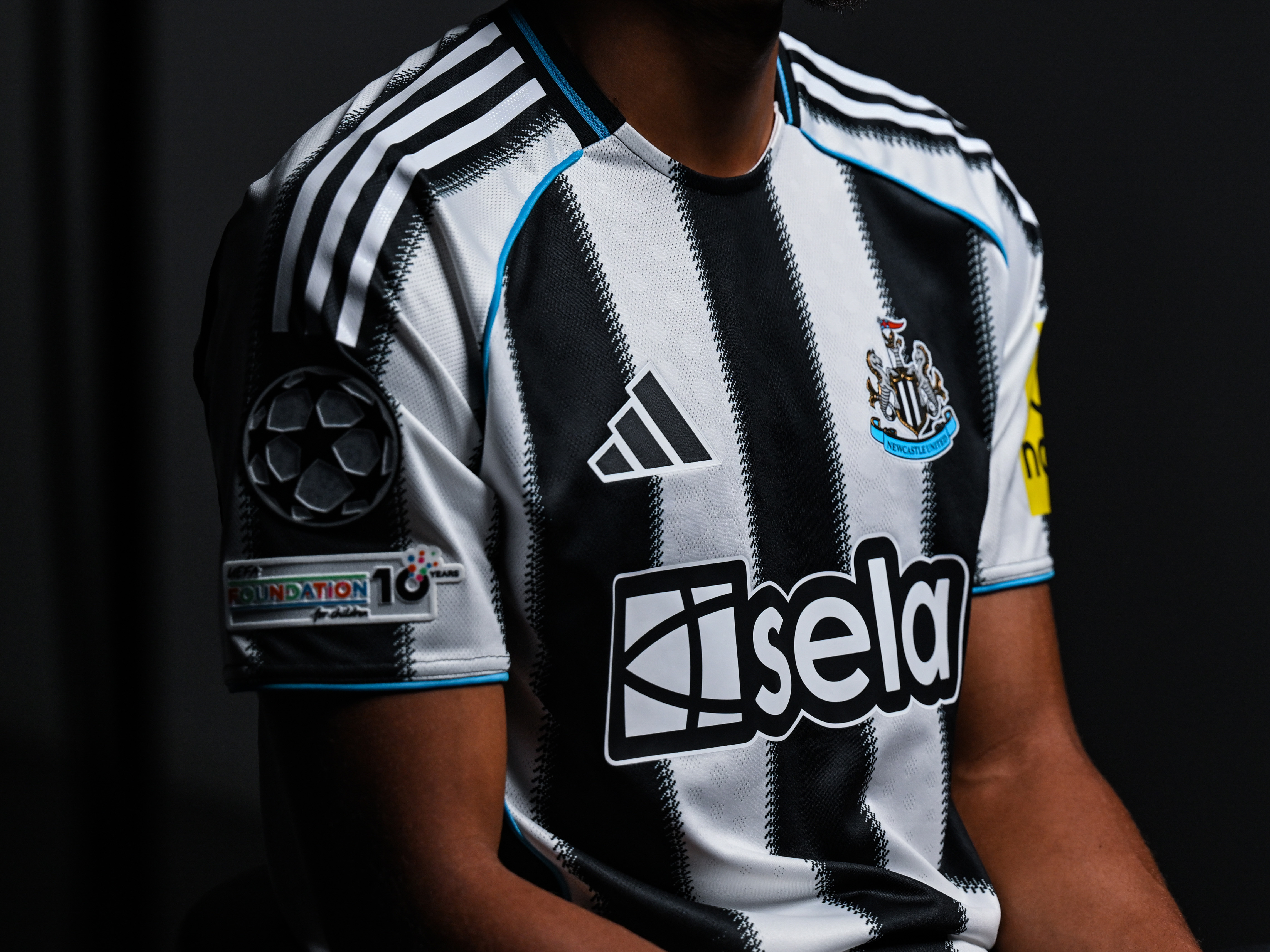 NUFC shirt generic