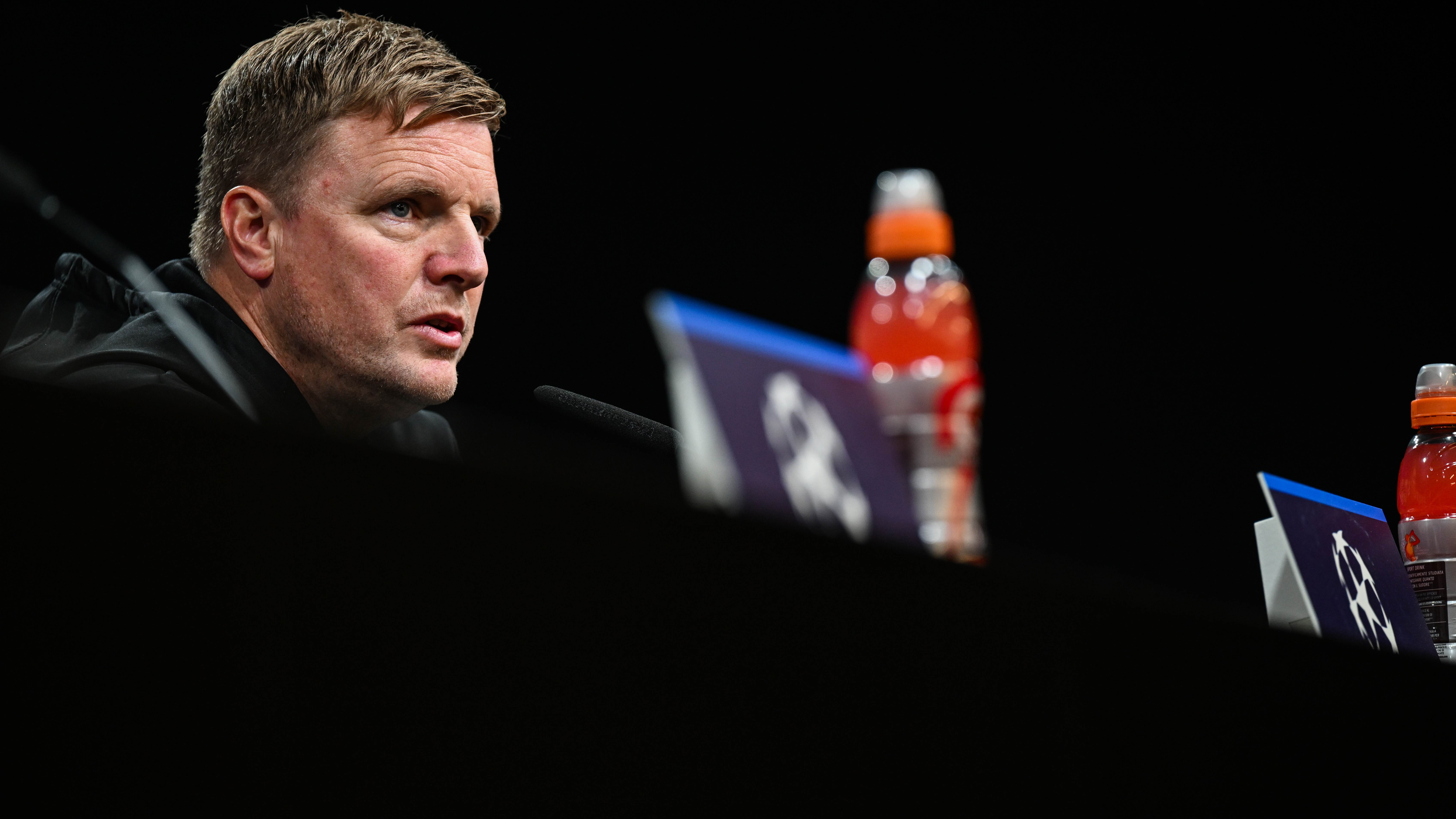 eddie-howe-portrait-media-briefing