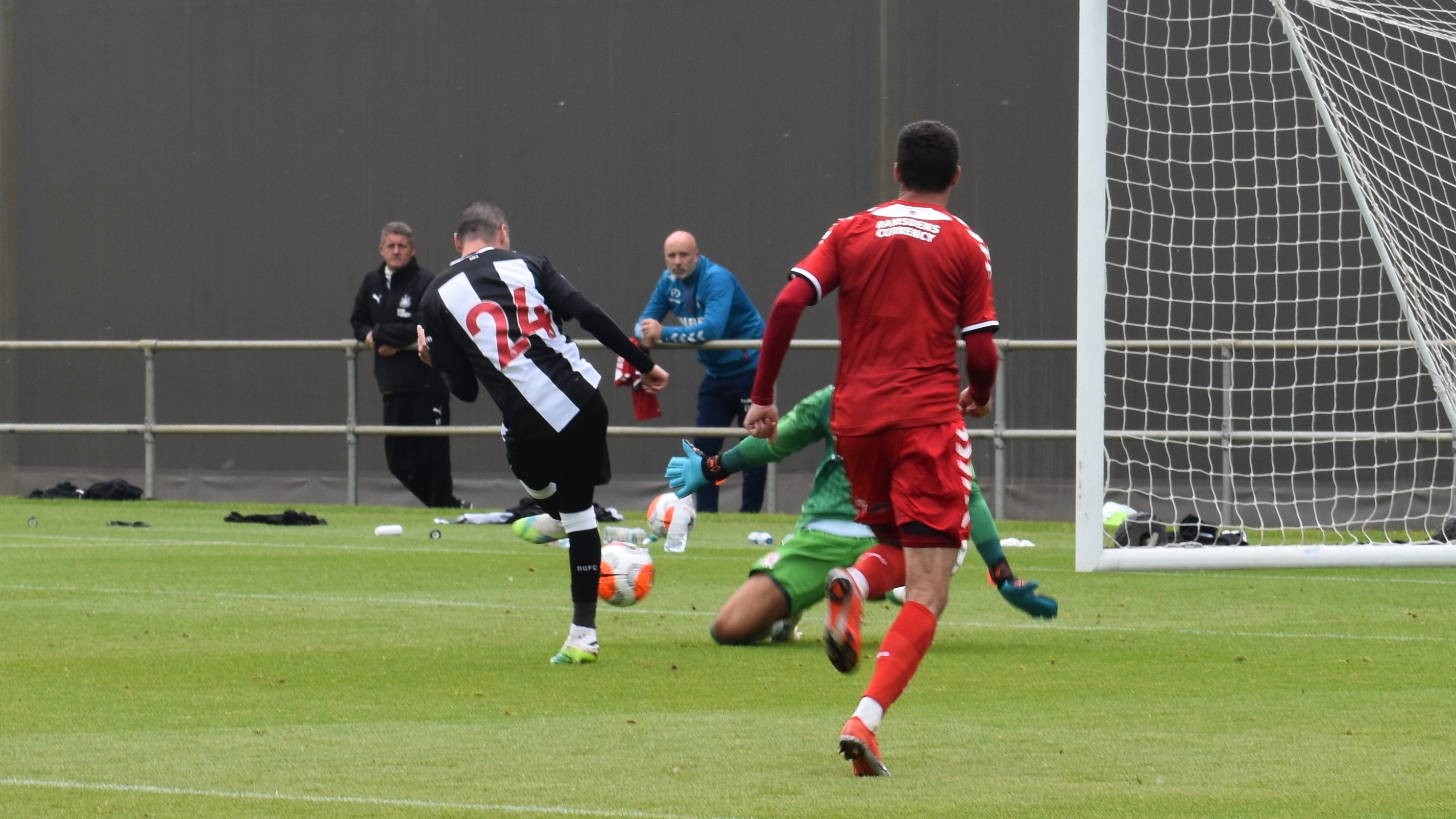 miguel-almiron-scores-middlesbrough