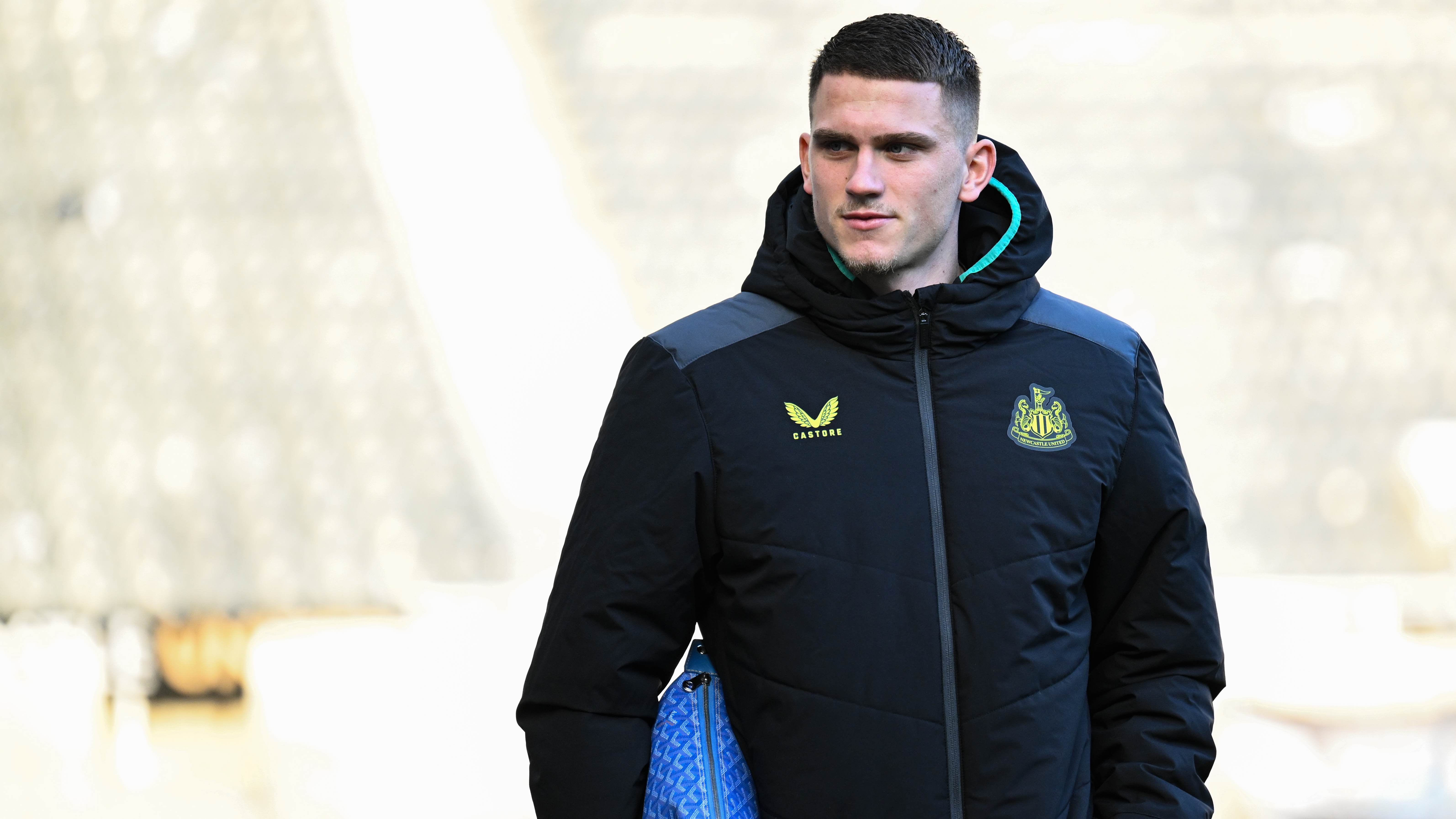 sven-botman-arrives-nottingham-forest