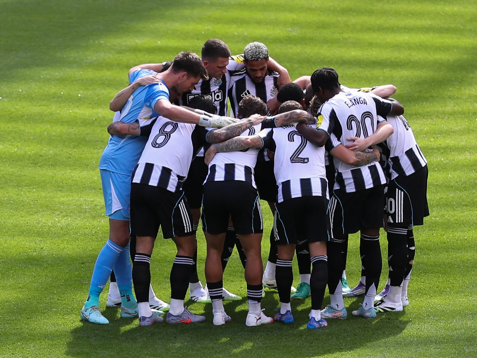 H22 - Newcastle v Liverpool Article (Image)