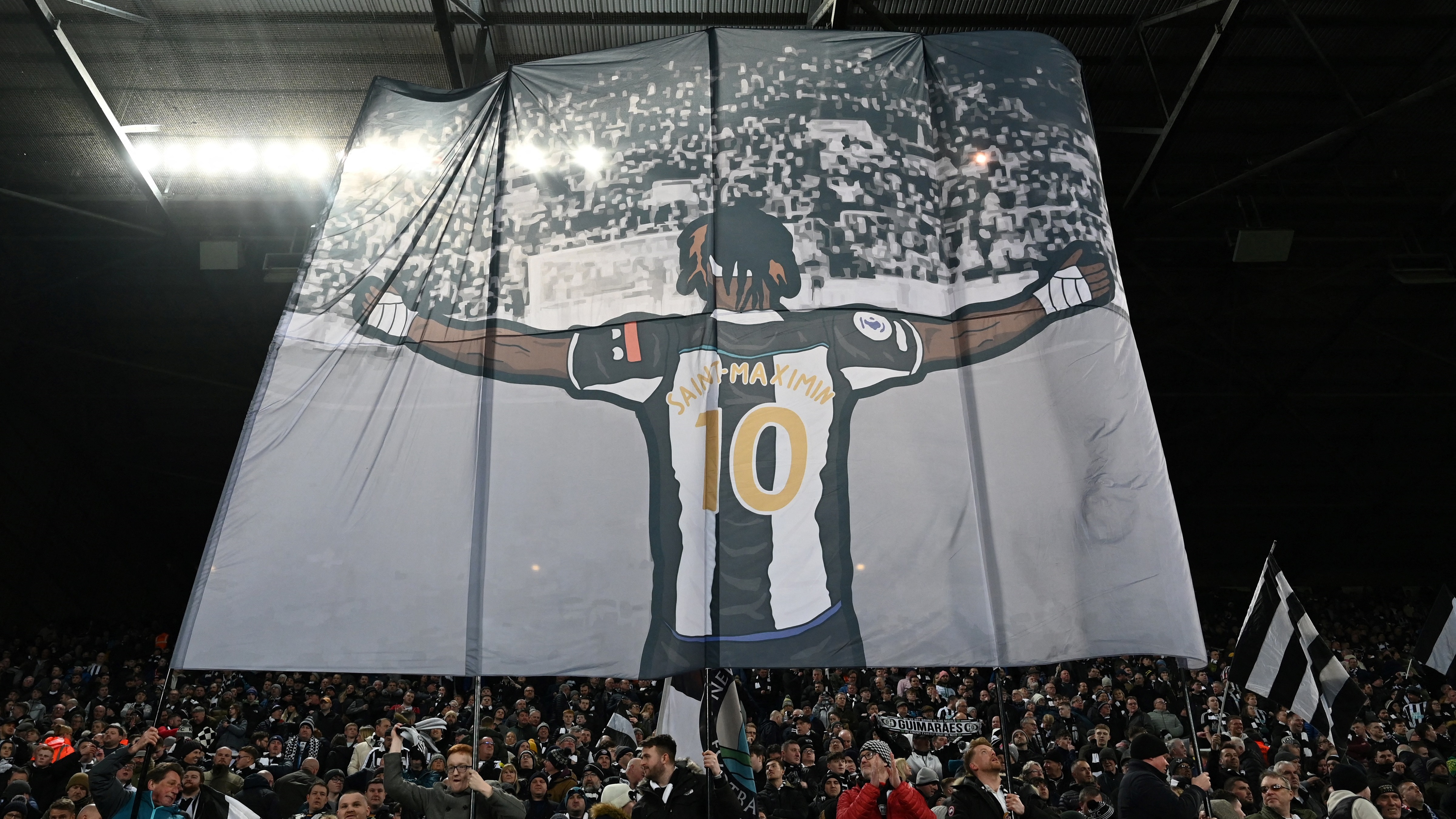 Allan Saint-Maximin flag