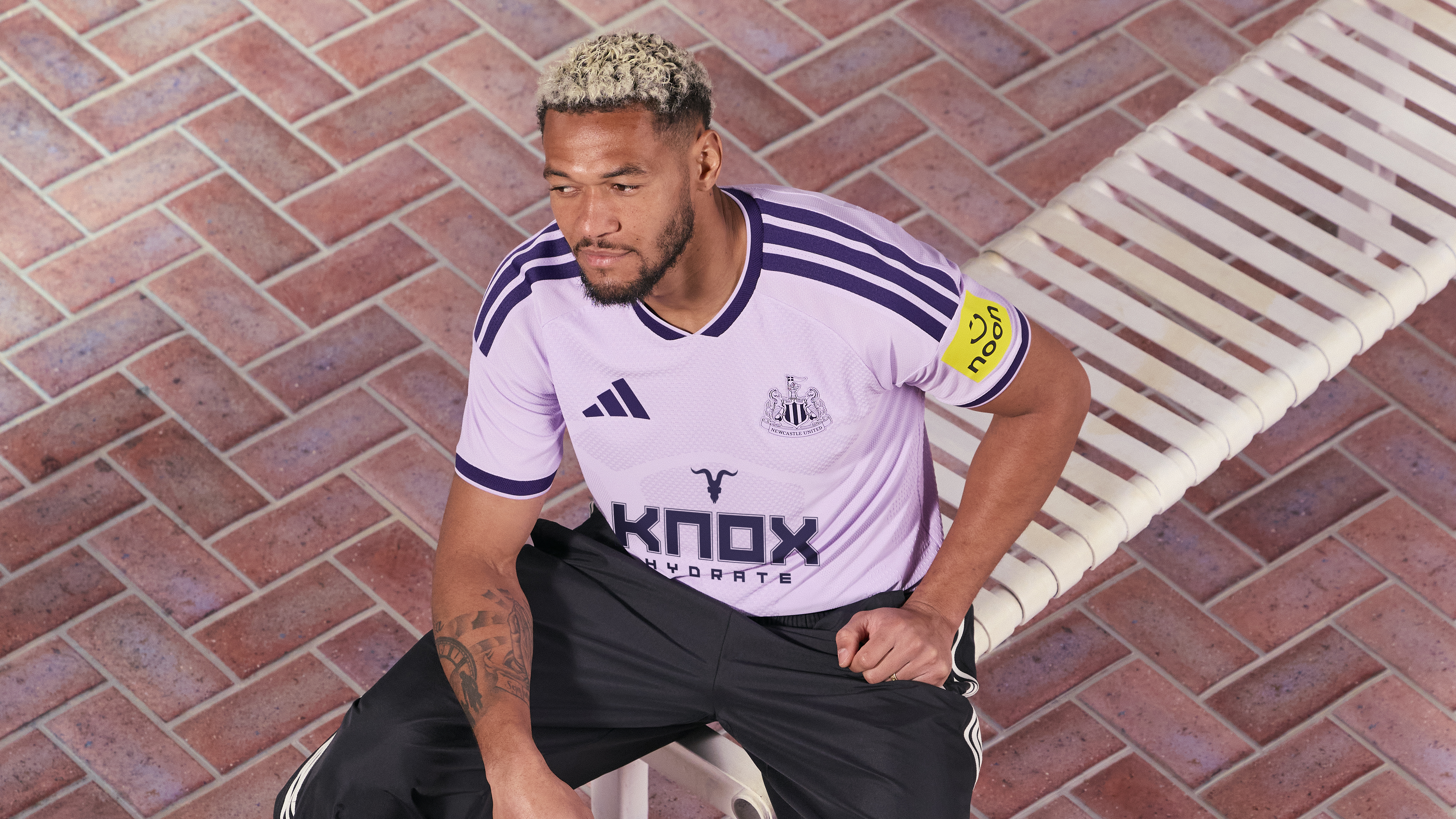 TMC 1434 NUFC FW26 THIRD JOELINTON 2985 16x9 RGB Image