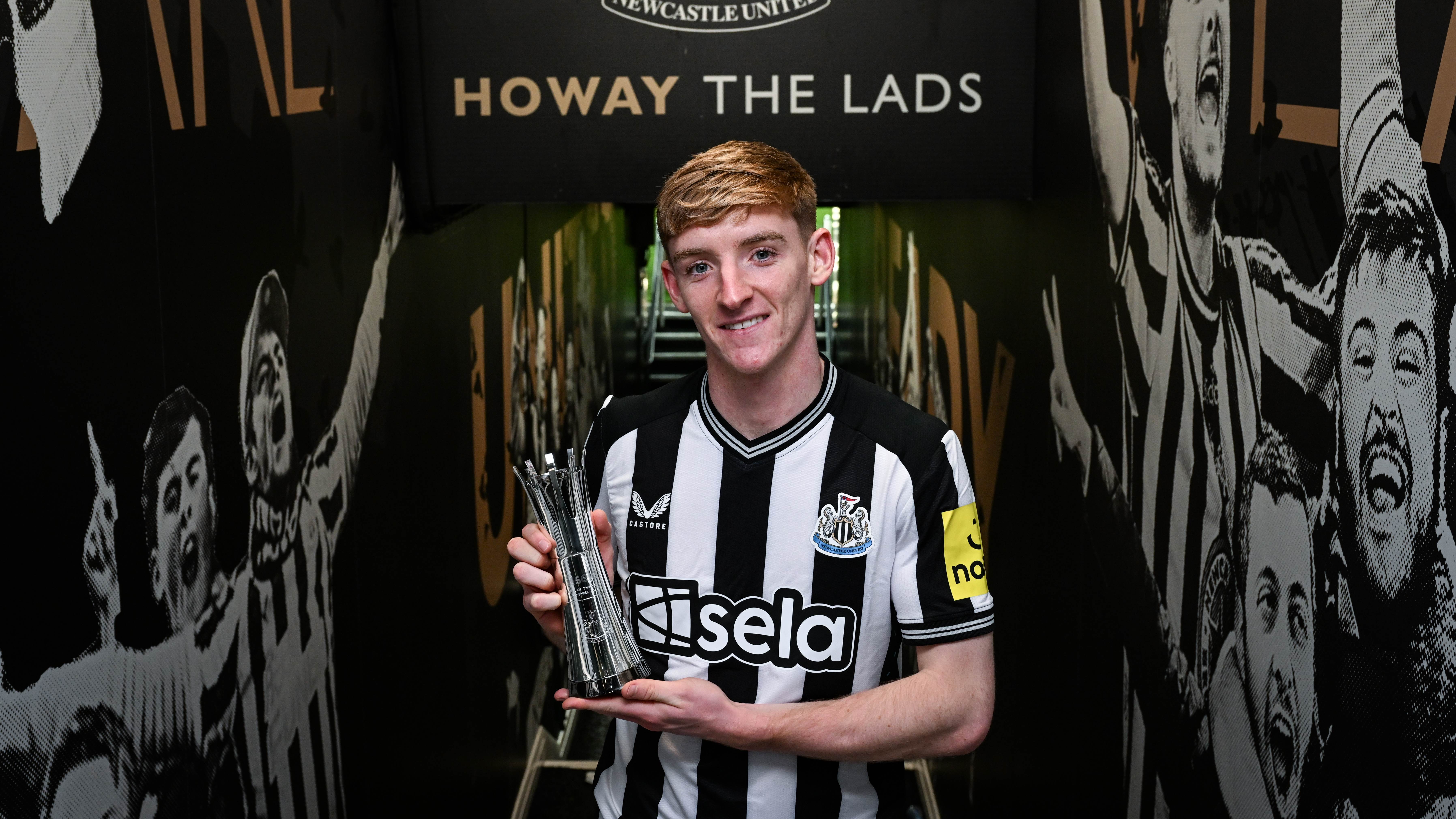 anthony-gordon-sela-player-of-the-month-november