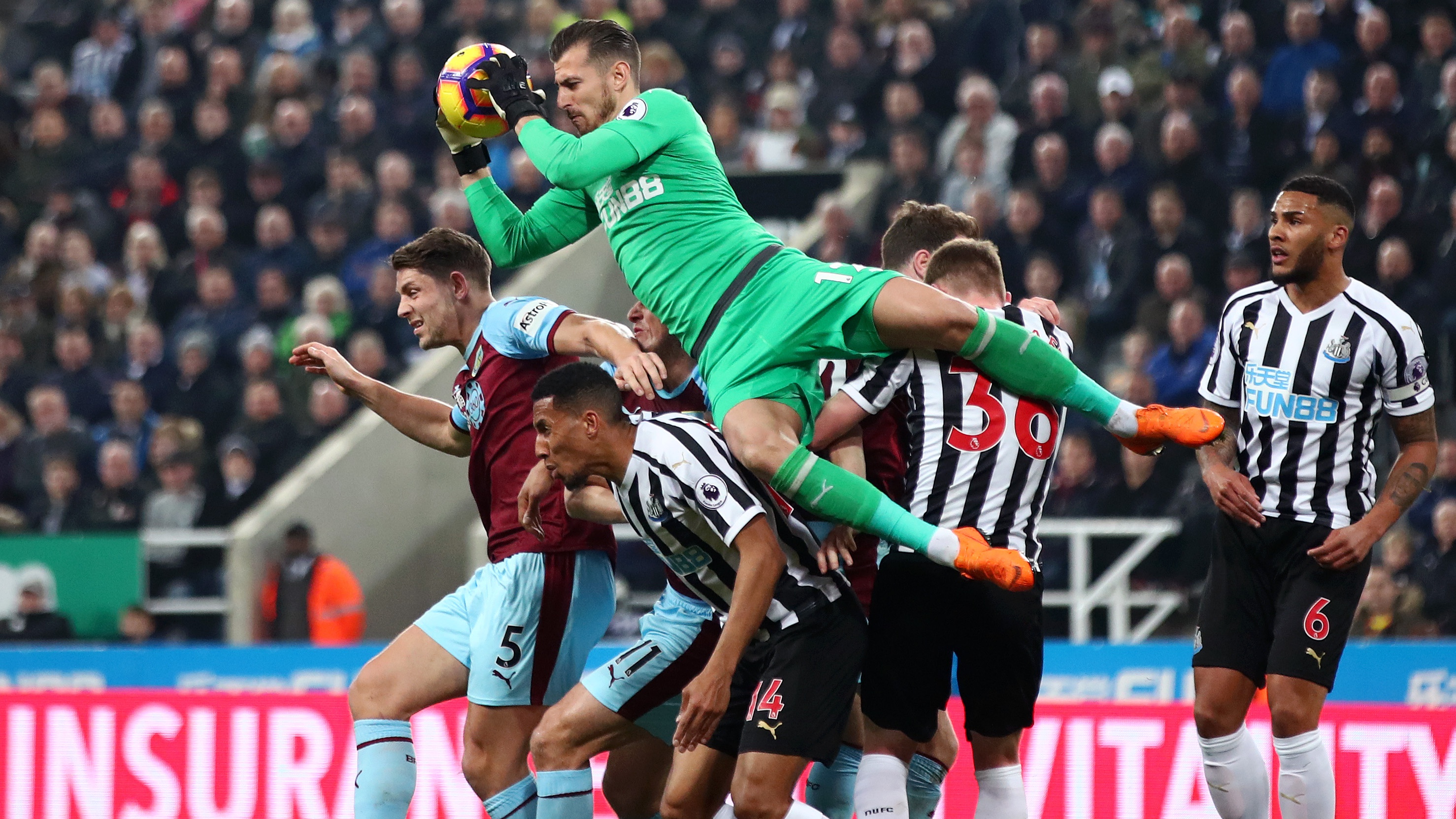 martin-dubravka-burnley