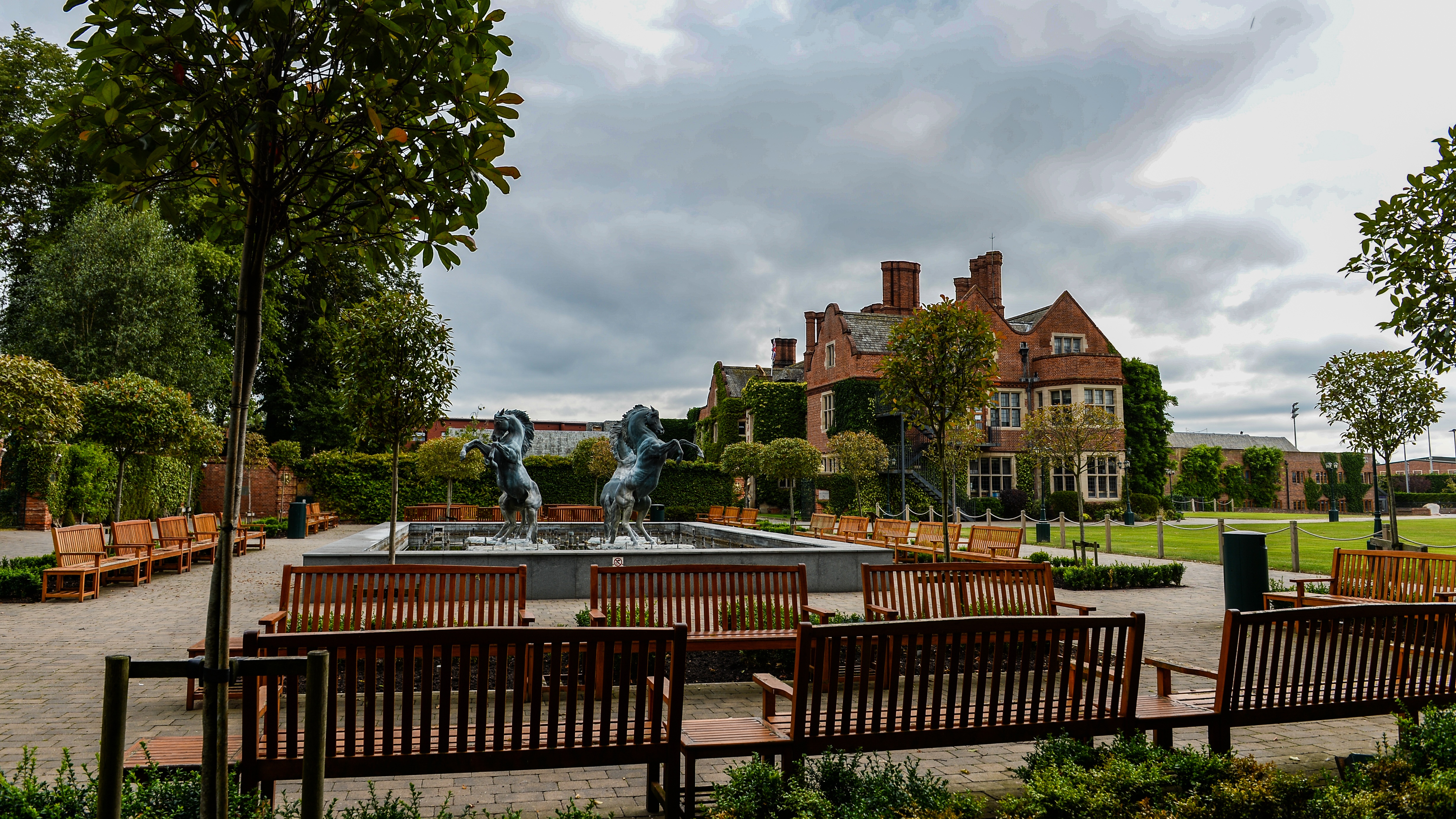 queen-ethelburgas-collegiate