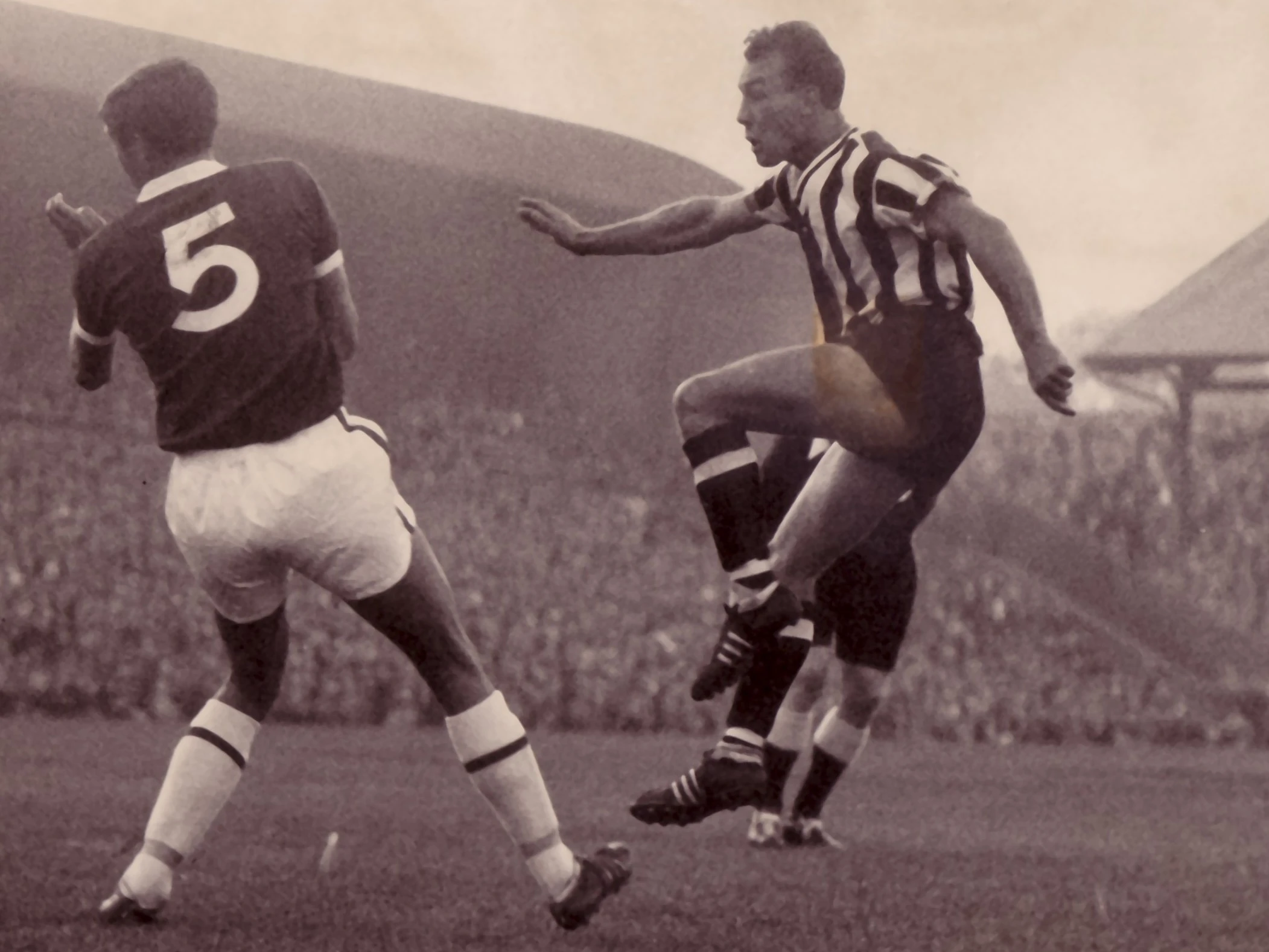 Barrie Thomas 1937-2025