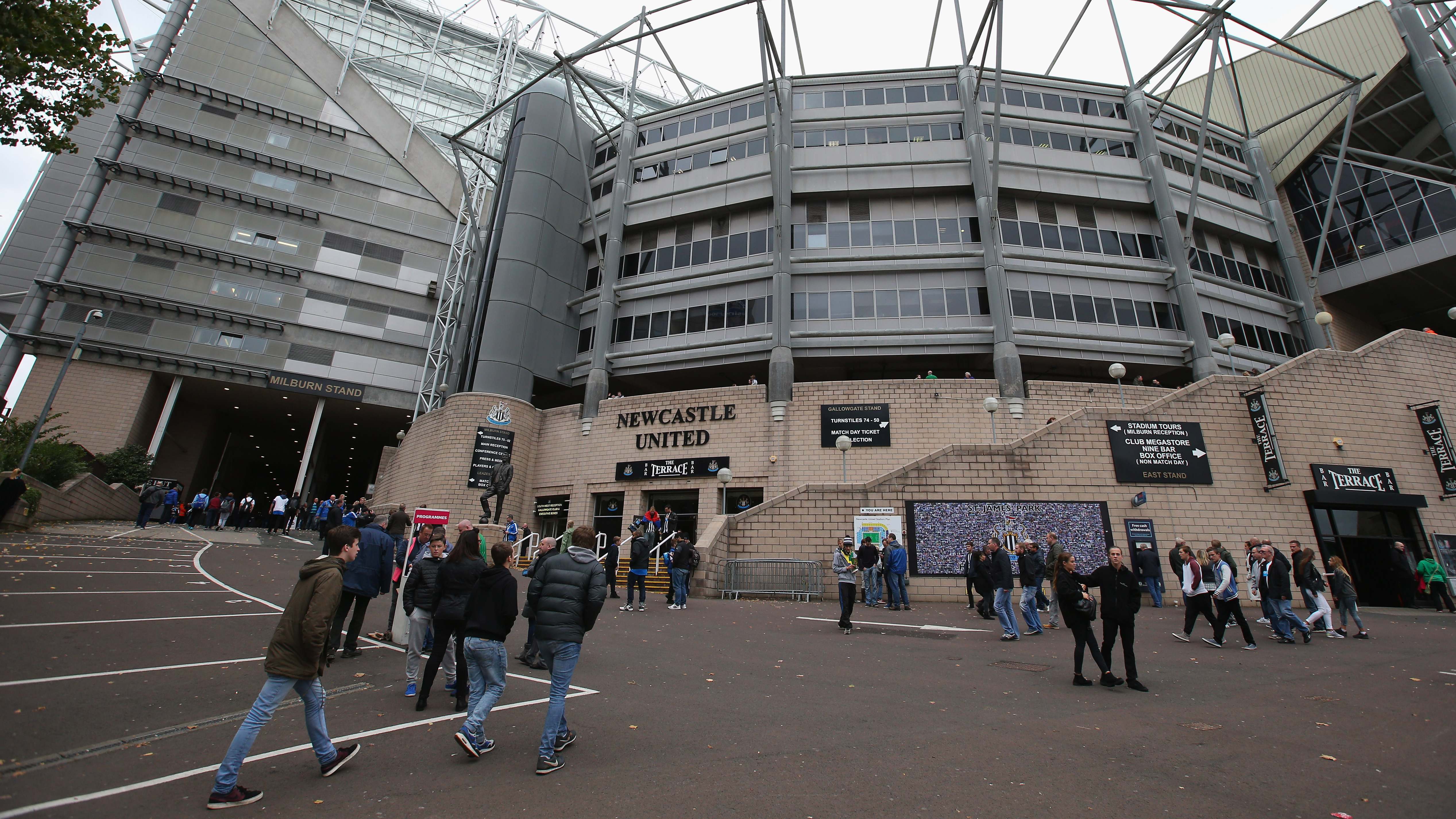 fans-outside-st-james-park