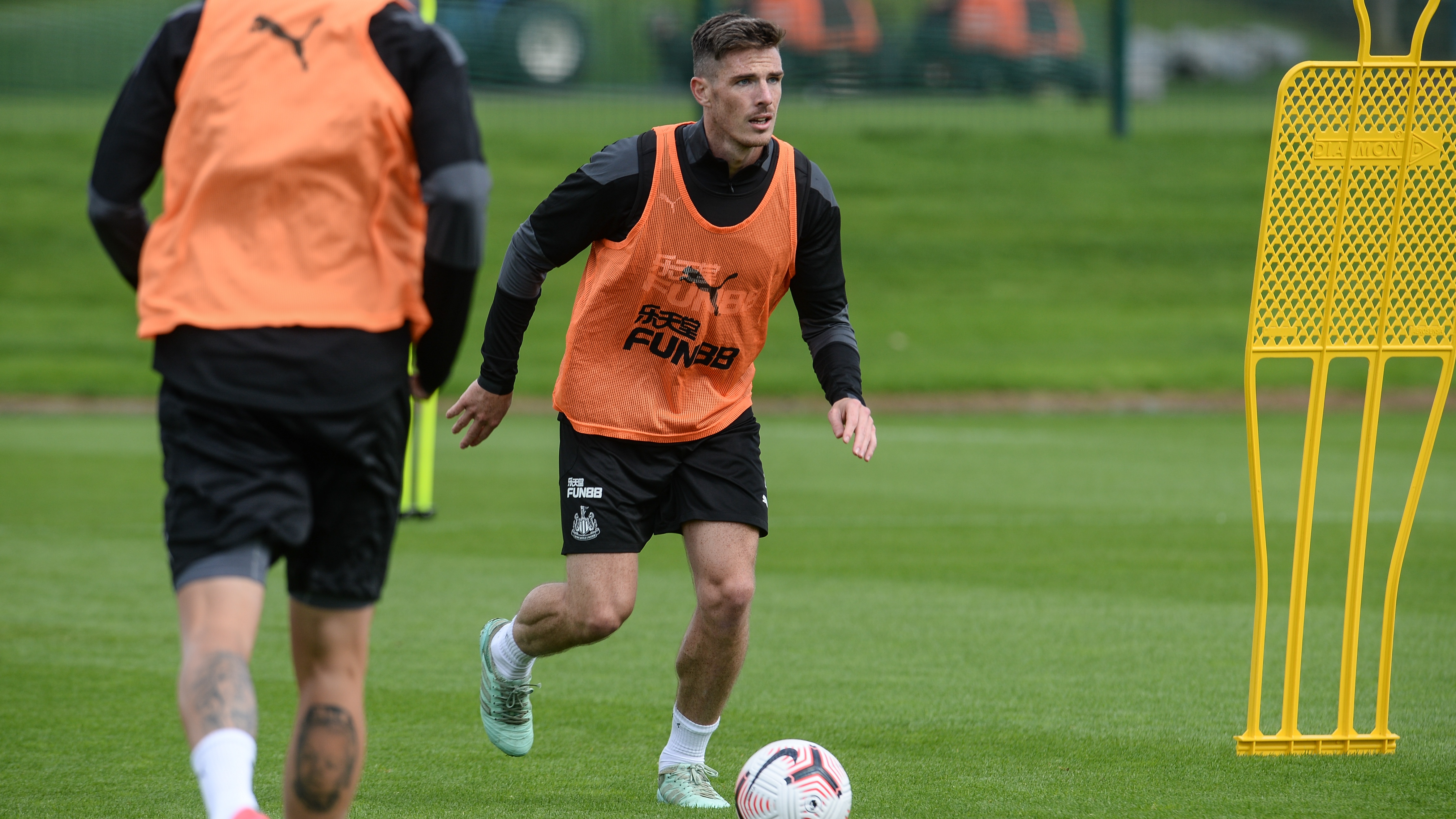 ciaran-clark-training-barnsley