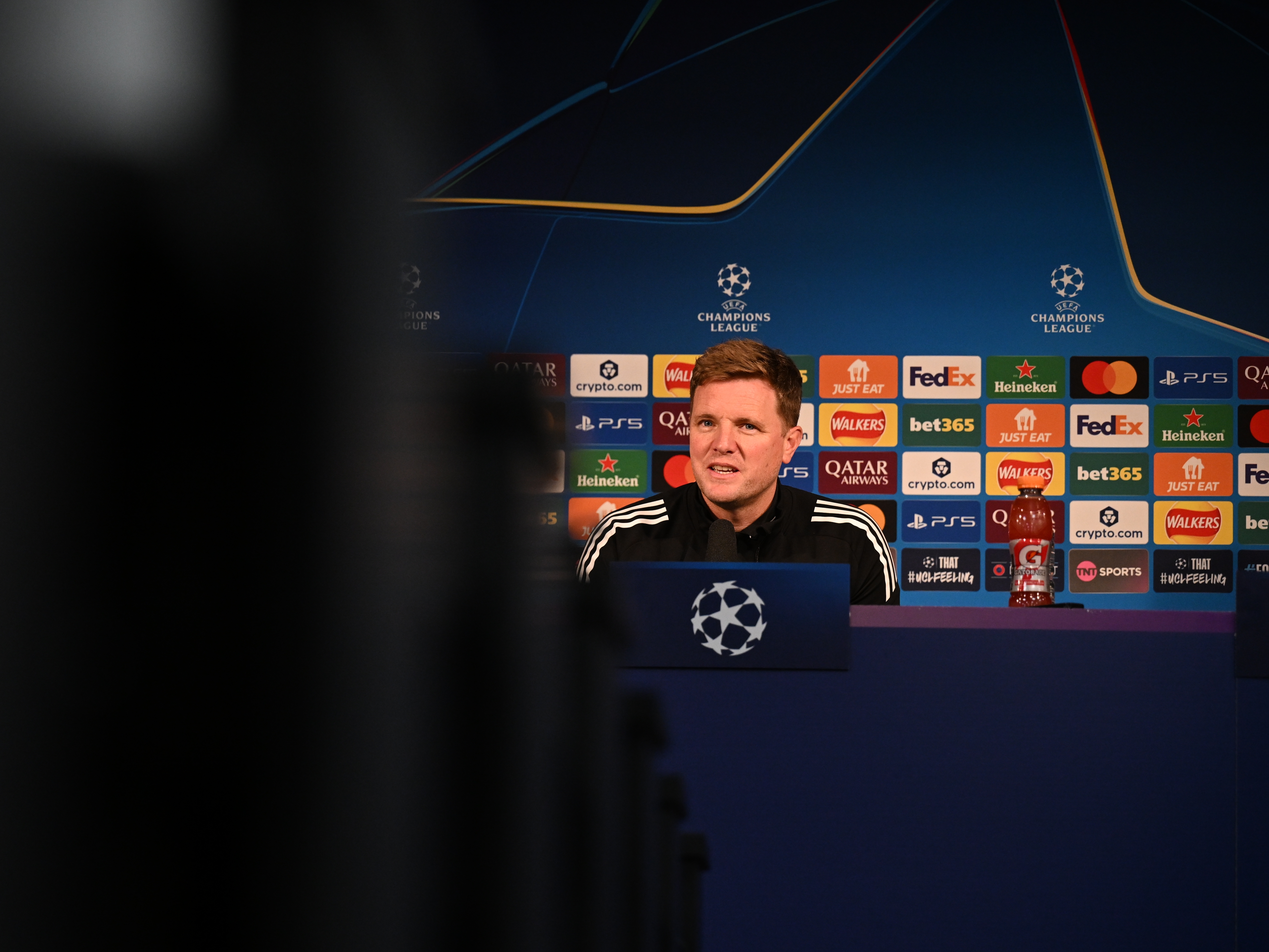Eddie Howe pre-Benfica press conference image