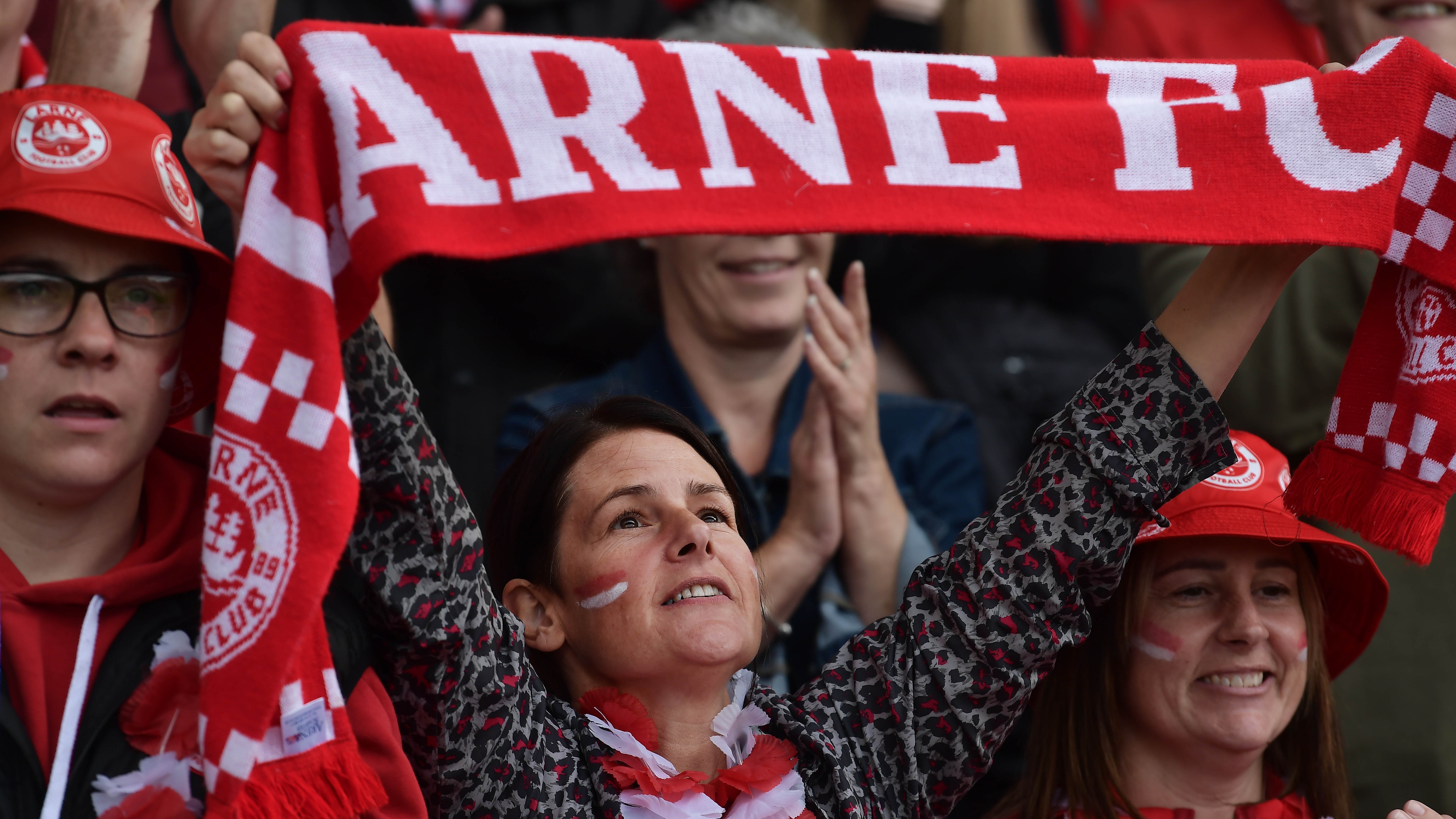 larne-fc-fans